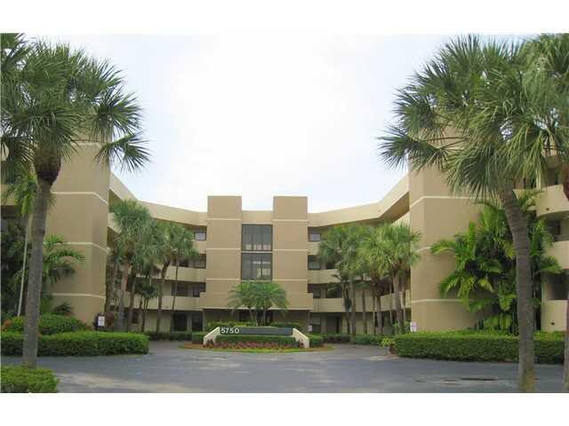 Property for Sale at 5750 Camino Del Sol 406, Boca Raton, Palm Beach County, Florida - Bedrooms: 2 
Bathrooms: 2  - $300,000