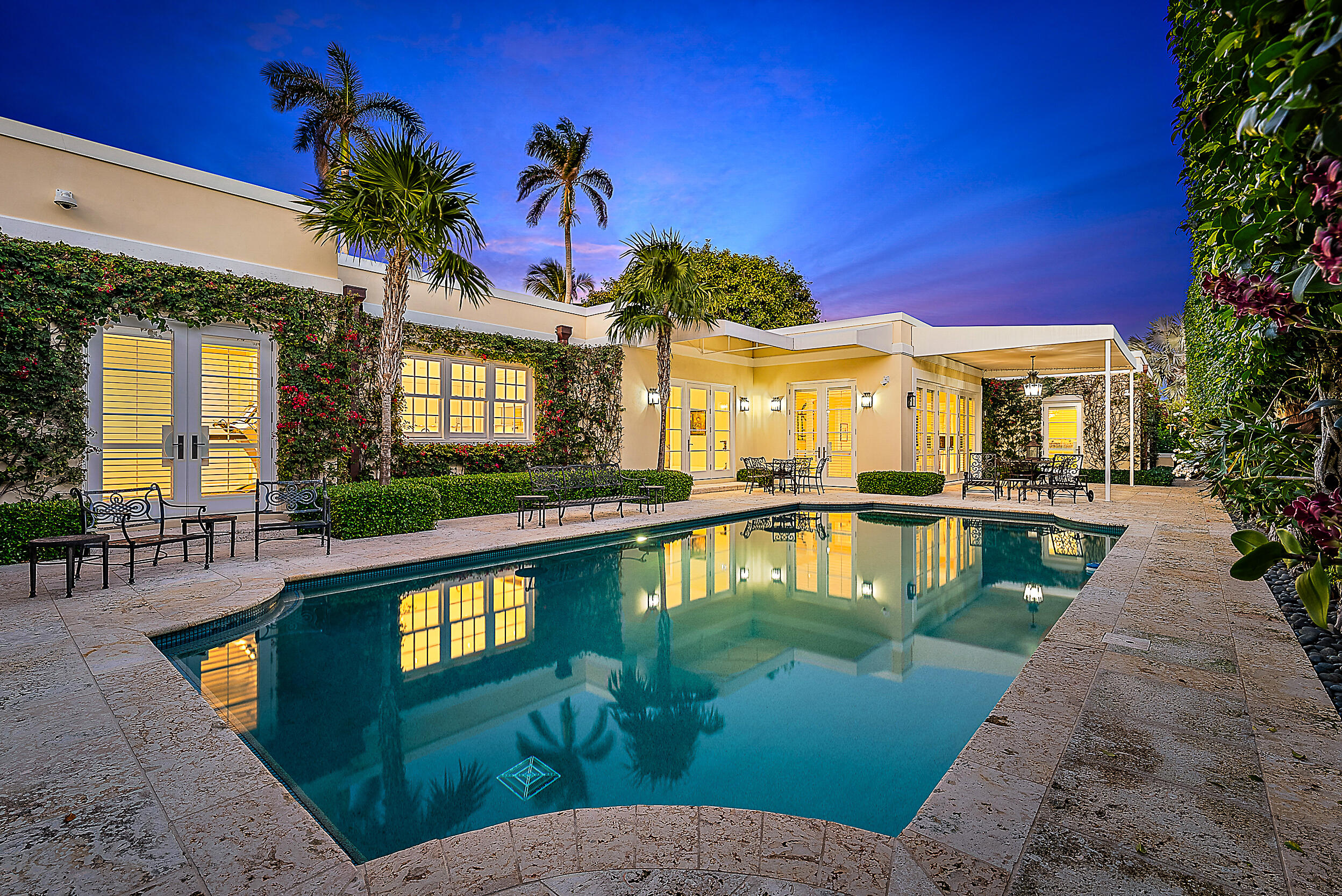 Property for Sale at 302 Via Linda, Palm Beach, Palm Beach County, Florida - Bedrooms: 4 
Bathrooms: 4.5  - $15,000,000