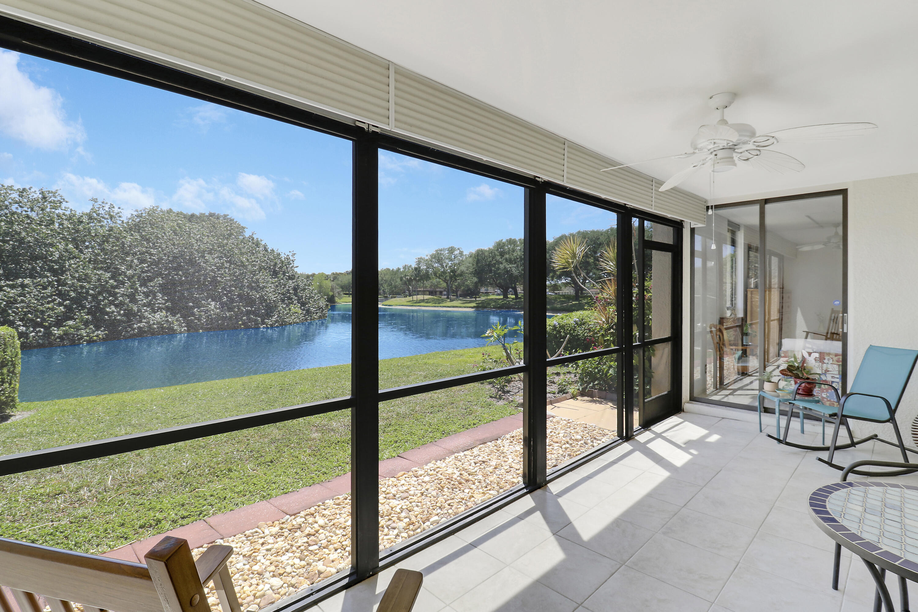 Property for Sale at 5250 Woodland Lakes Drive 131, Palm Beach Gardens, Palm Beach County, Florida - Bedrooms: 3 
Bathrooms: 2  - $399,000