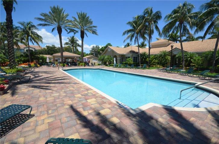 Property for Sale at 266 Village Boulevard 6202, Tequesta, Palm Beach County, Florida - Bedrooms: 3 
Bathrooms: 2  - $414,900