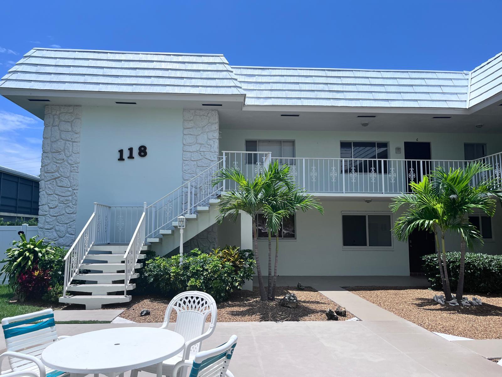 118 Yacht Club Drive 7, North Palm Beach, Miami-Dade County, Florida - 2 Bedrooms  
2 Bathrooms - 