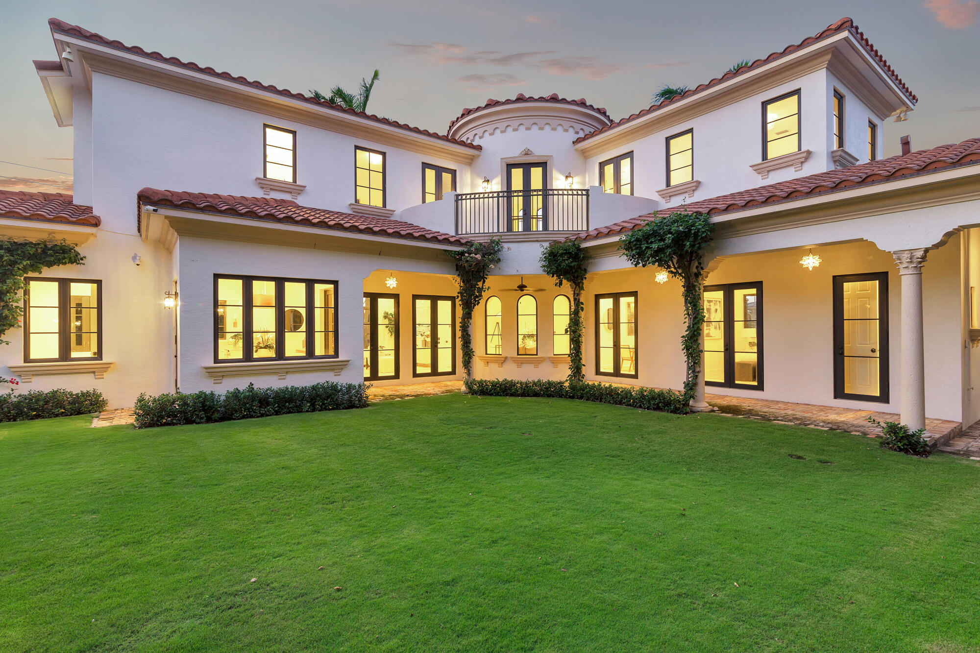 Property for Sale at 270 Palmetto Lane, West Palm Beach, Palm Beach County, Florida - Bedrooms: 4 
Bathrooms: 4.5  - $3,950,000