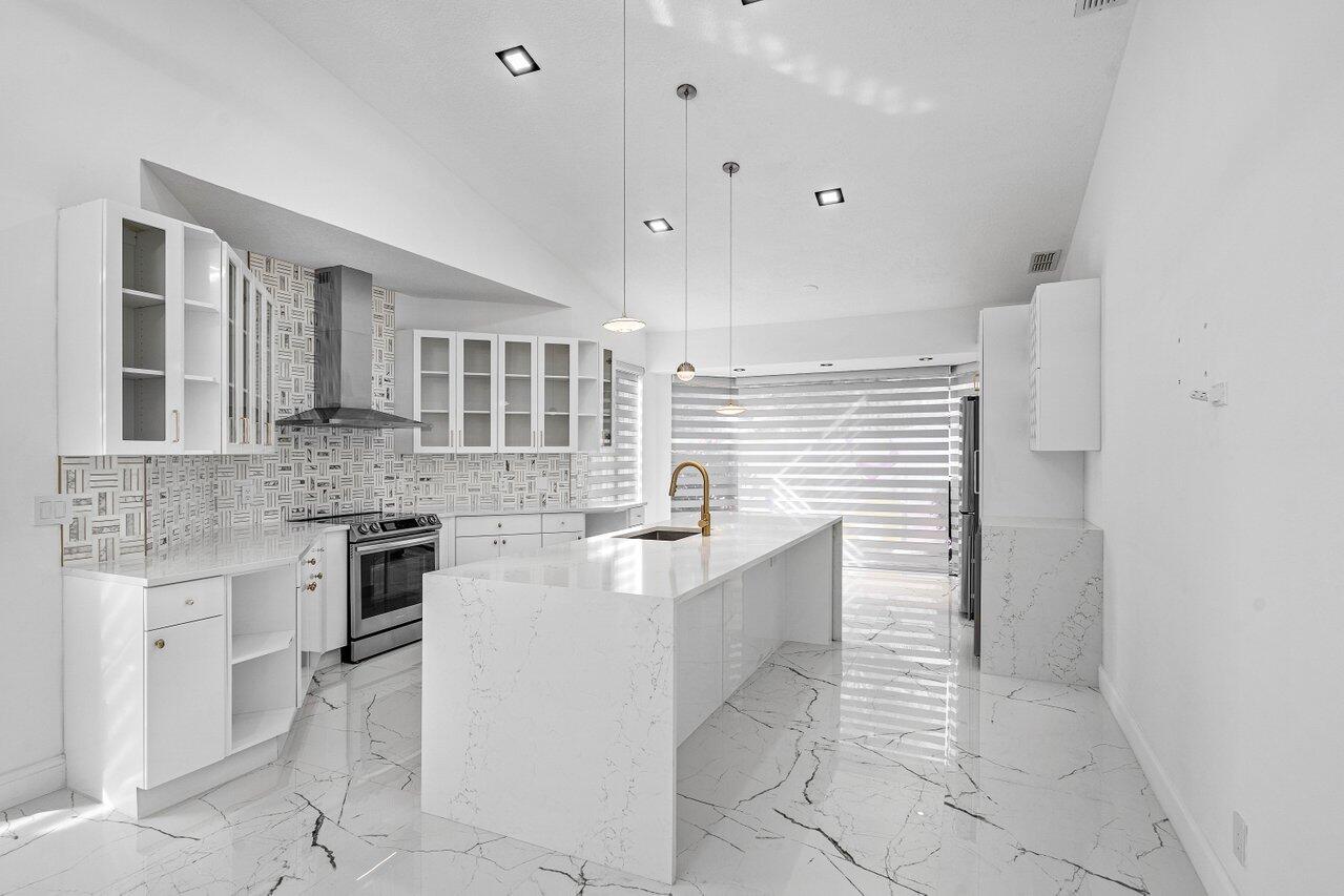 Property for Sale at 23192 Via Stel, Boca Raton, Palm Beach County, Florida - Bedrooms: 3 
Bathrooms: 2  - $850,000