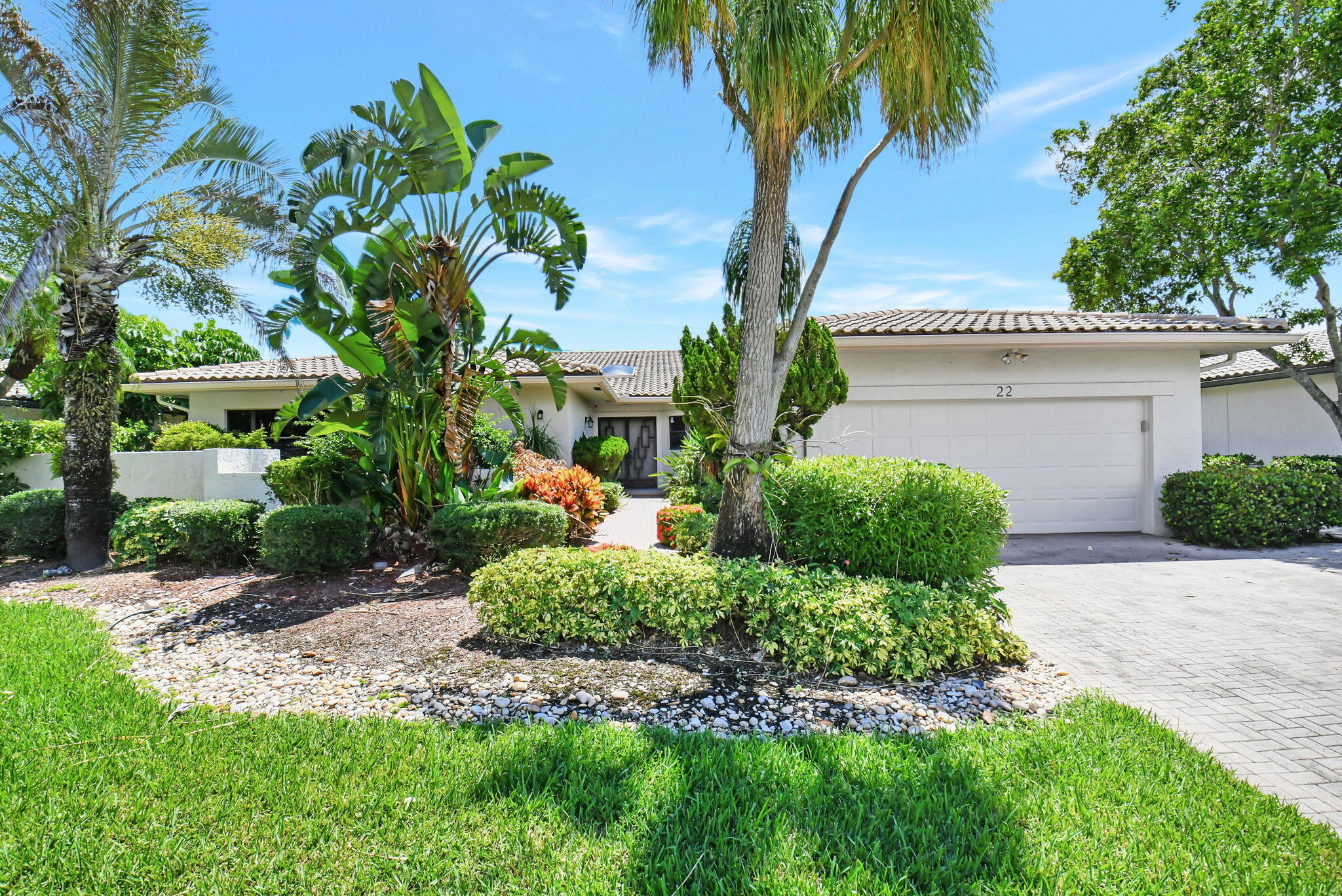 Photo 1 of 22 Bristol Lane, Boynton Beach, Florida, $799,000, Web #: 10999106