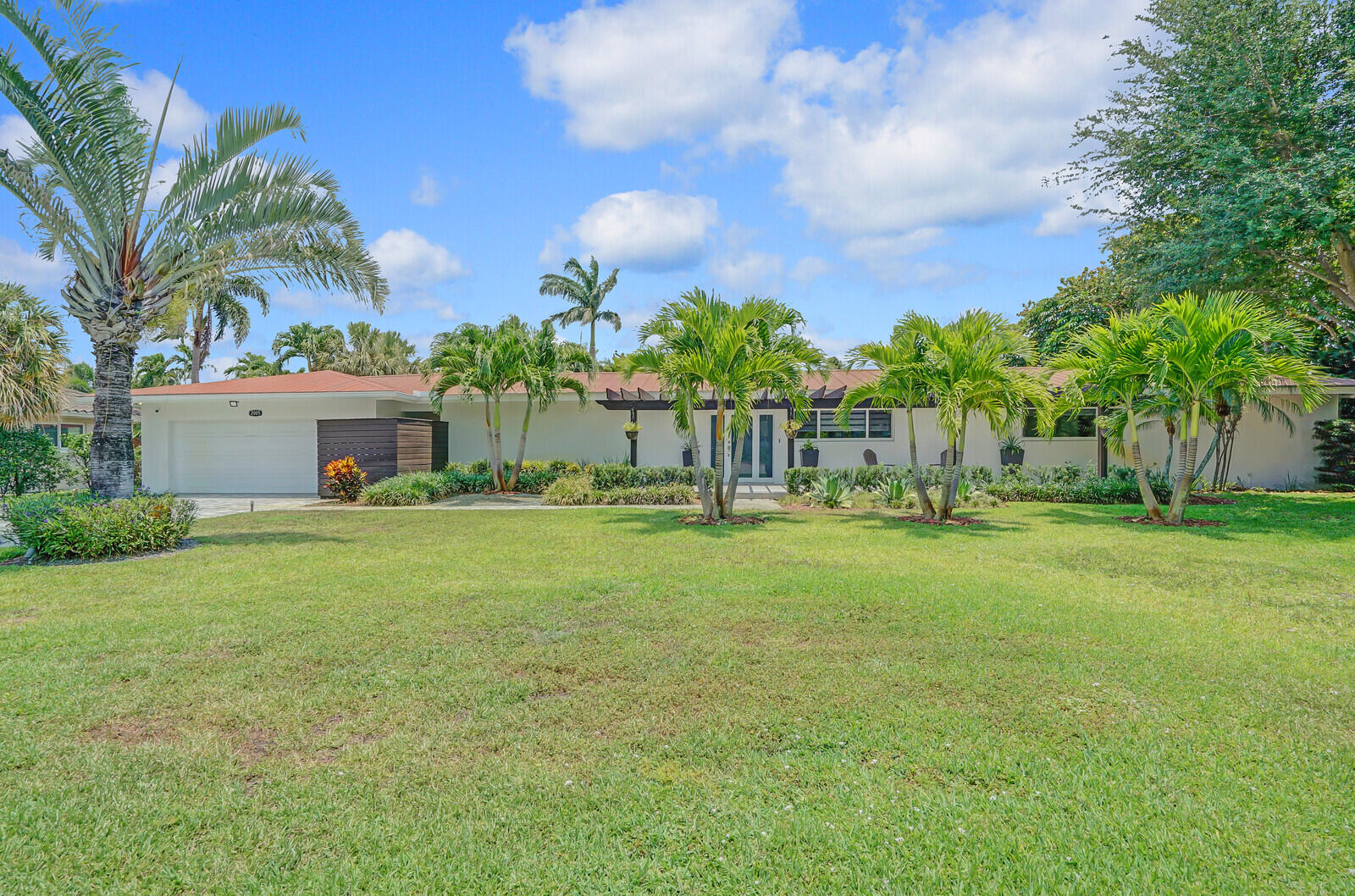 Property for Sale at 2005 Nw 4th Avenue, Delray Beach, Palm Beach County, Florida - Bedrooms: 4 
Bathrooms: 4.5  - $2,720,000