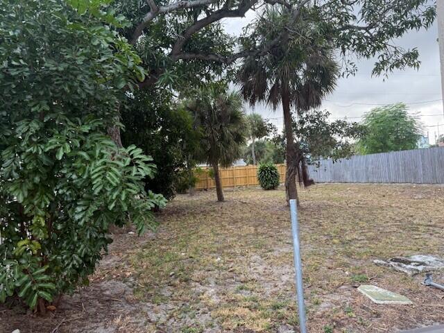 Property for Sale at 906 13 Street, West Palm Beach, Palm Beach County, Florida - Bedrooms: 3 
Bathrooms: 2  - $262,000