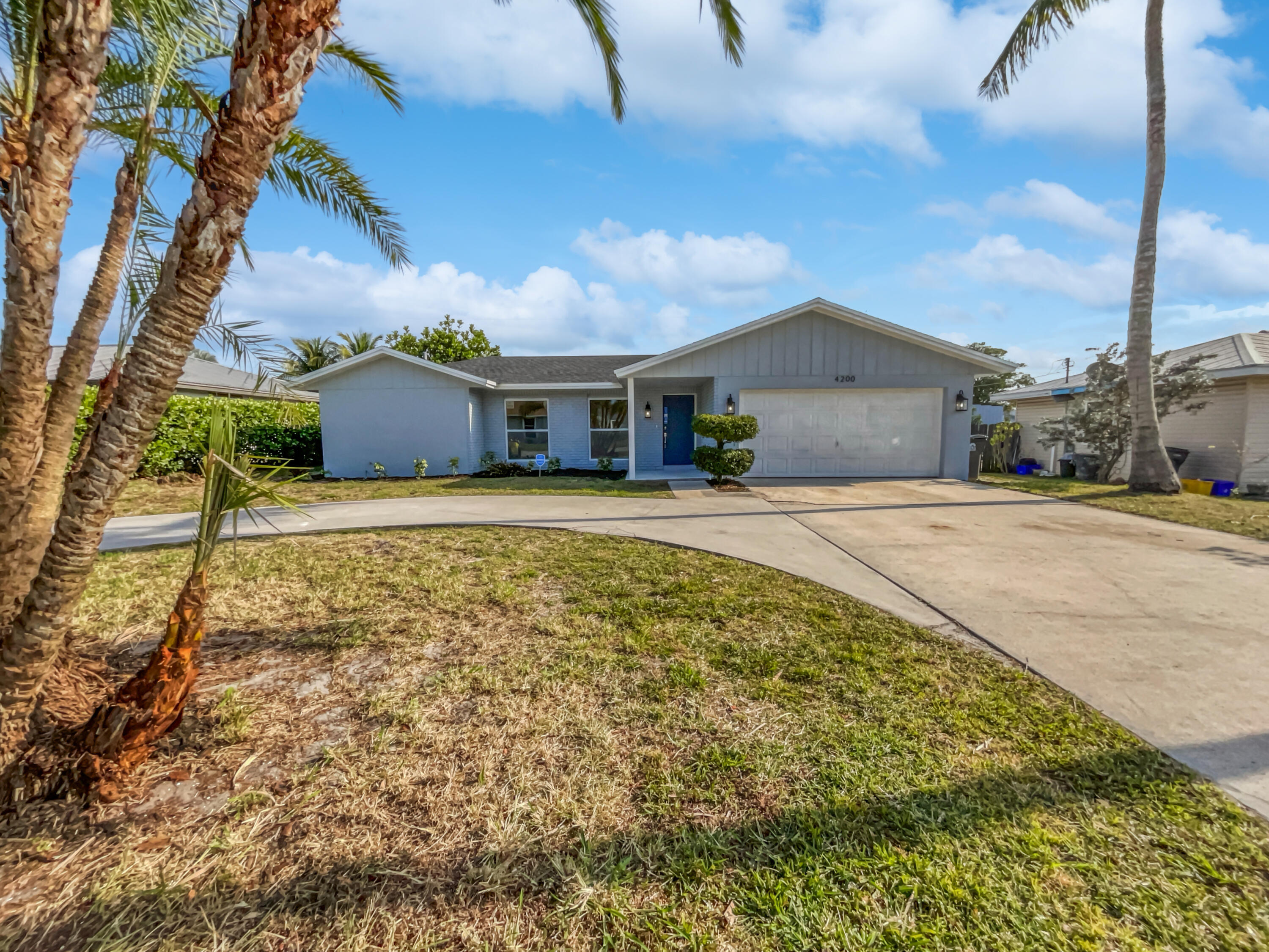4200 County Line Road, Jupiter, Palm Beach County, Florida - 4 Bedrooms  
2 Bathrooms - 