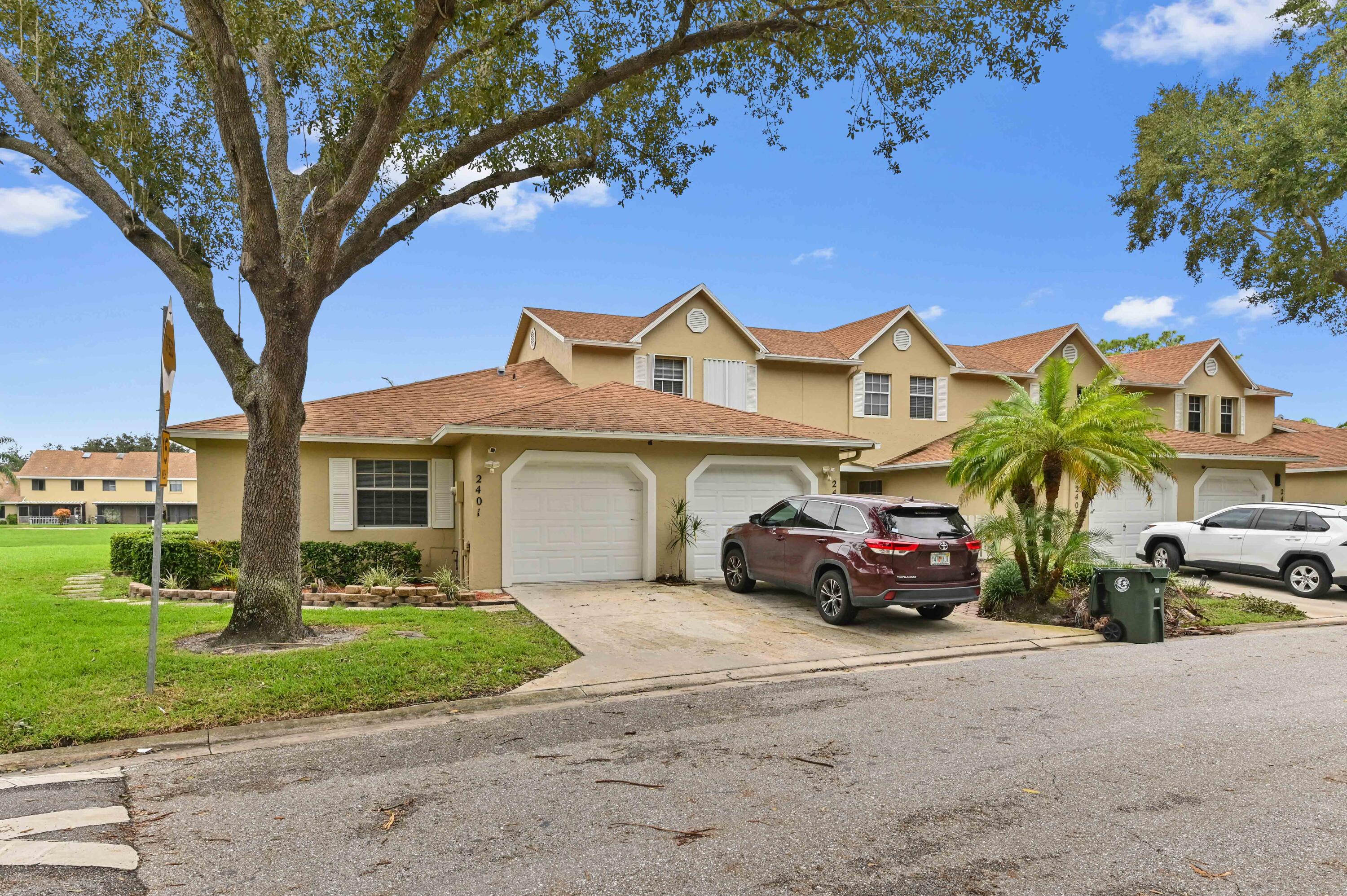 2401 Maplewood Drive, Greenacres, Palm Beach County, Florida - 2 Bedrooms  
2 Bathrooms - 