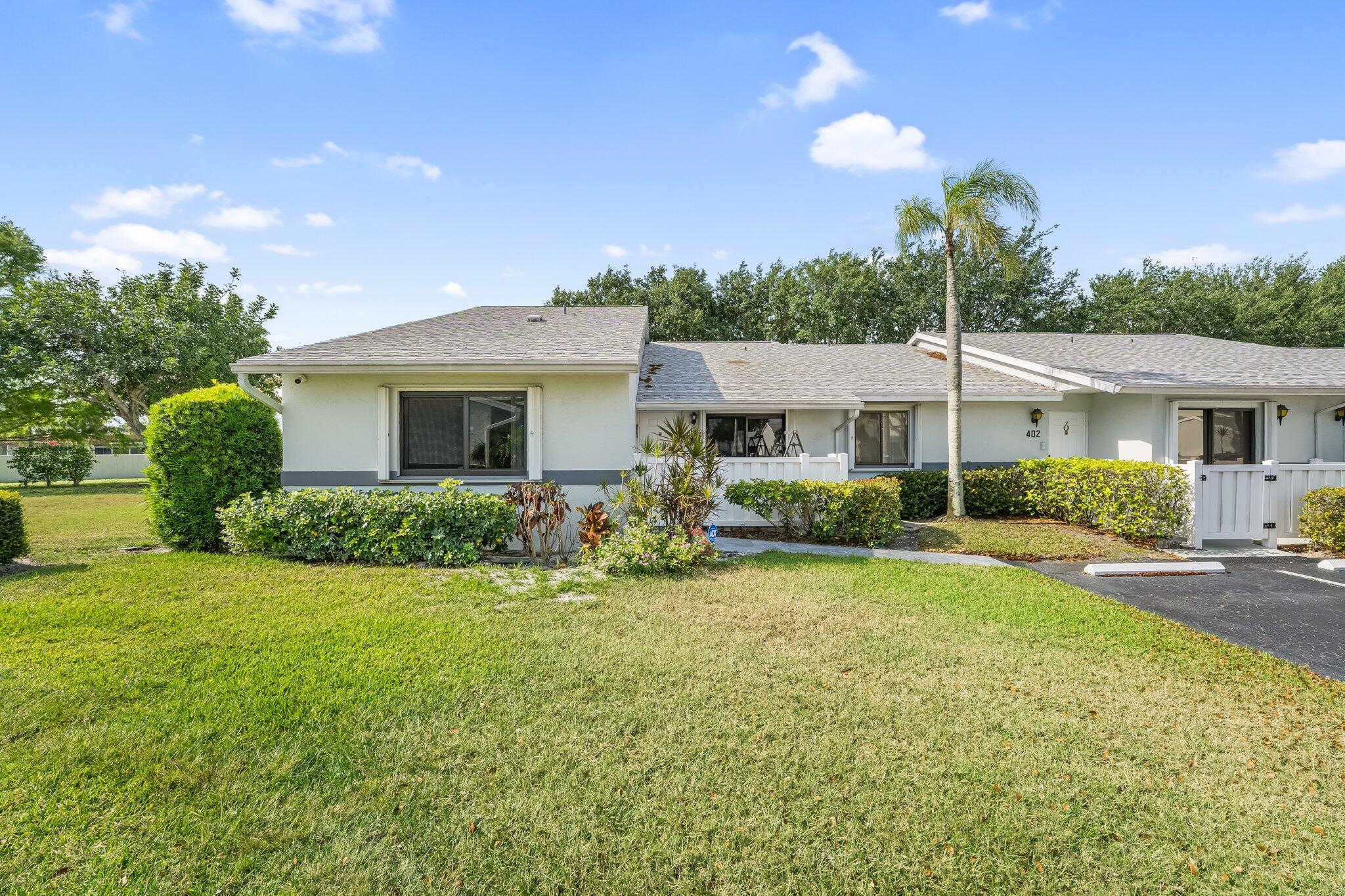 2640 Gately Drive 401, West Palm Beach, Palm Beach County, Florida - 3 Bedrooms  
2 Bathrooms - 