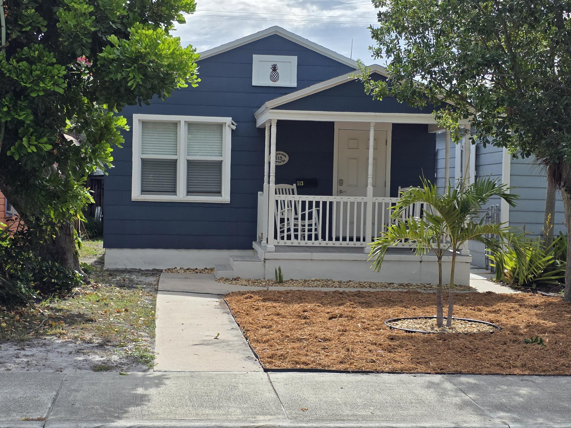 513 N J Street, Lake Worth Beach, Palm Beach County, Florida - 2 Bedrooms  
1 Bathrooms - 