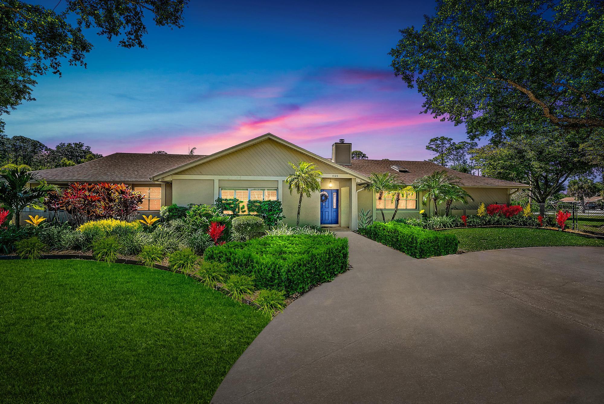 4120 Mango Boulevard, The Acreage, Palm Beach County, Florida - 4 Bedrooms  
3 Bathrooms - 