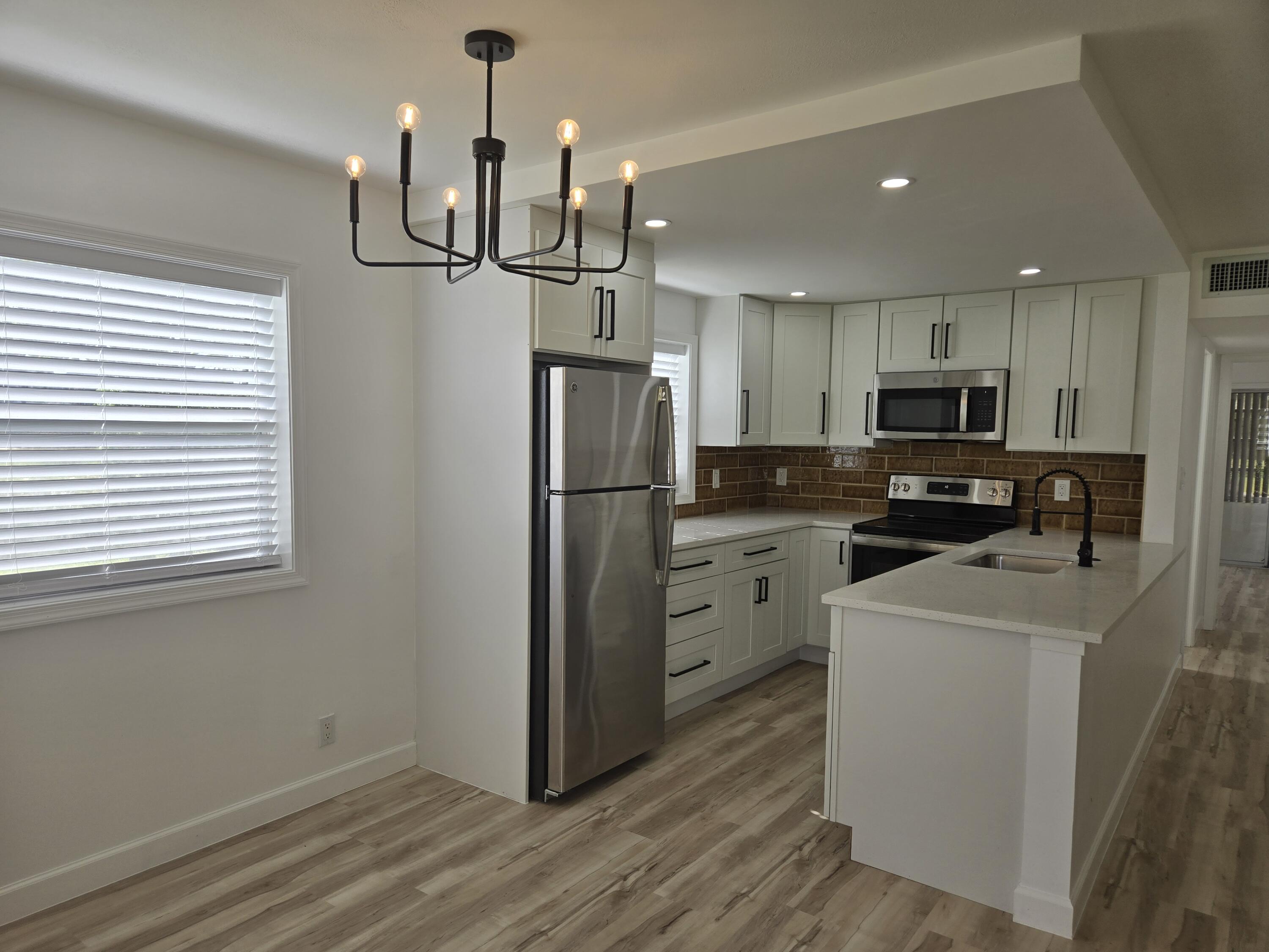 Property for Sale at 216 Flanders, Delray Beach, Palm Beach County, Florida - Bedrooms: 2 
Bathrooms: 2  - $140,000