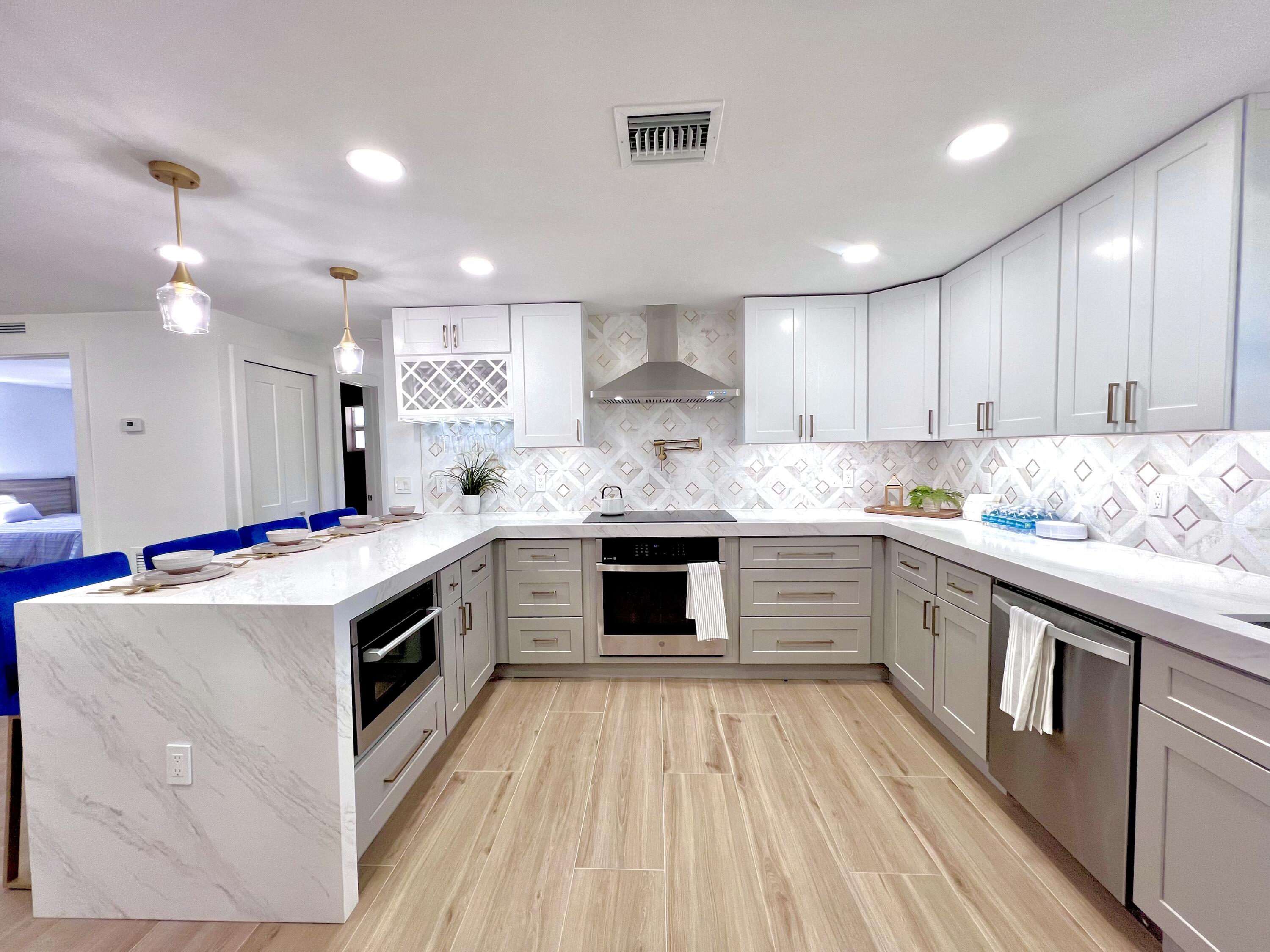 Property for Sale at 118 Sw 9th Avenue, Delray Beach, Palm Beach County, Florida - Bedrooms: 4 
Bathrooms: 2  - $784,500