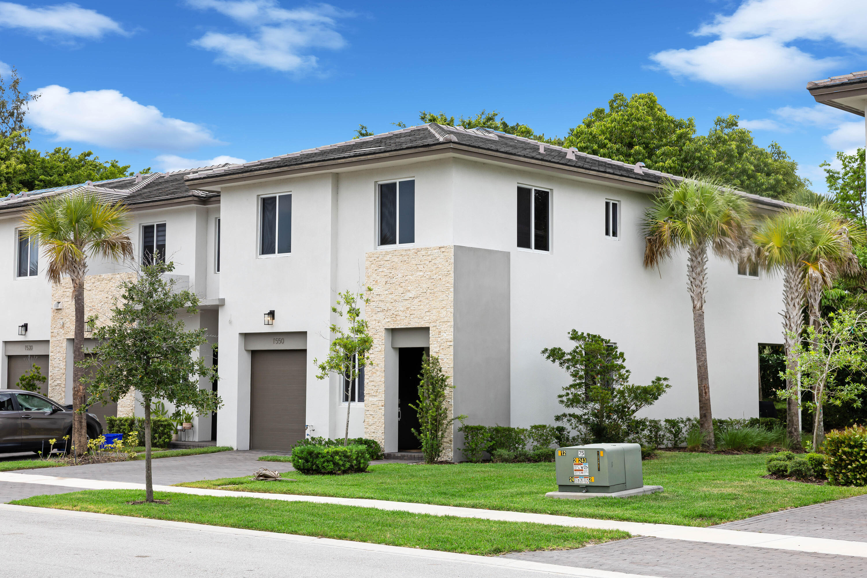 Property for Sale at 1550 Pioneer Way, Royal Palm Beach, Palm Beach County, Florida - Bedrooms: 4 
Bathrooms: 3.5  - $555,000