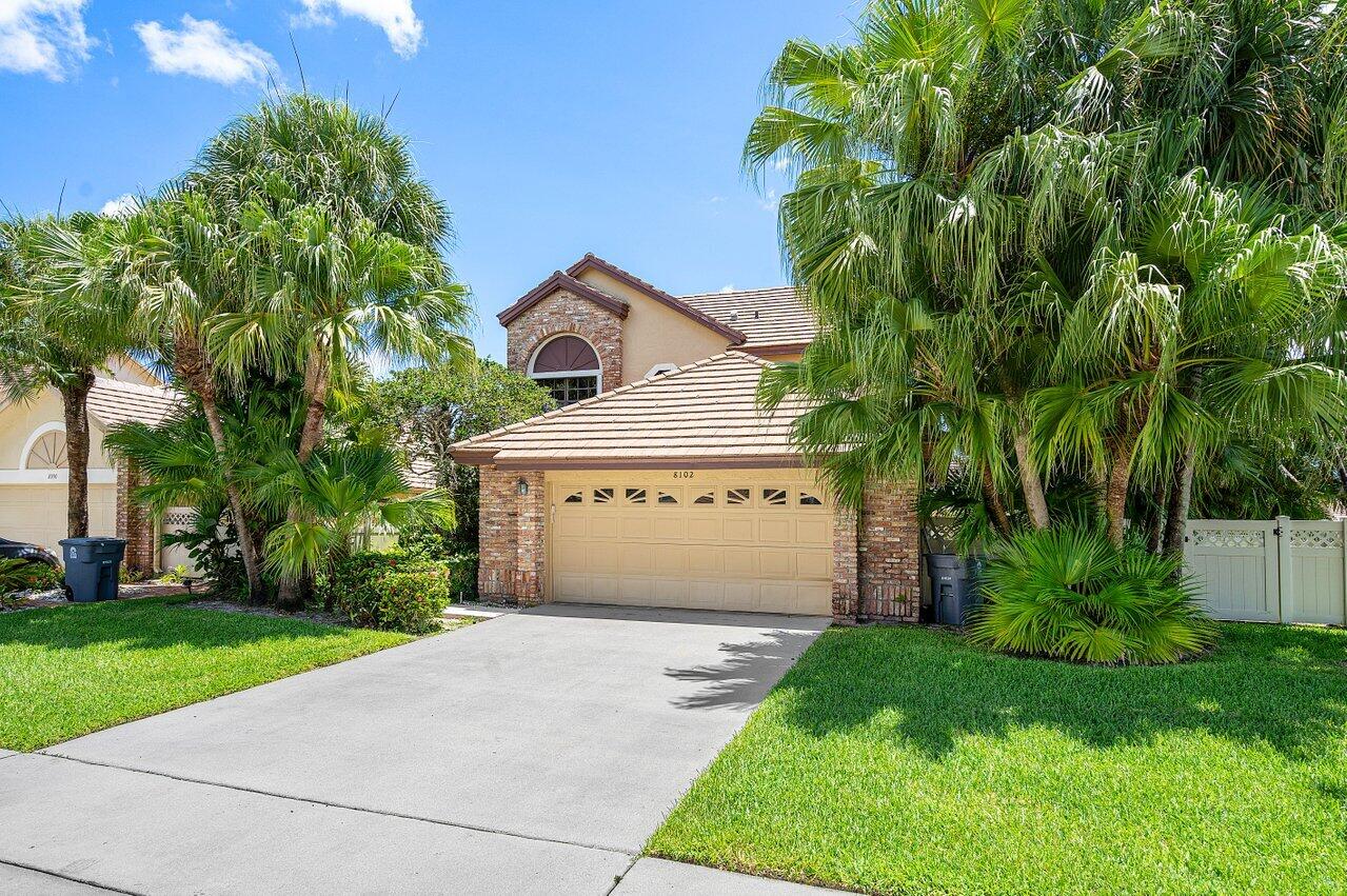 Property for Sale at 8102 Allspice Drive, Boynton Beach, Palm Beach County, Florida - Bedrooms: 3 
Bathrooms: 2.5  - $289,000