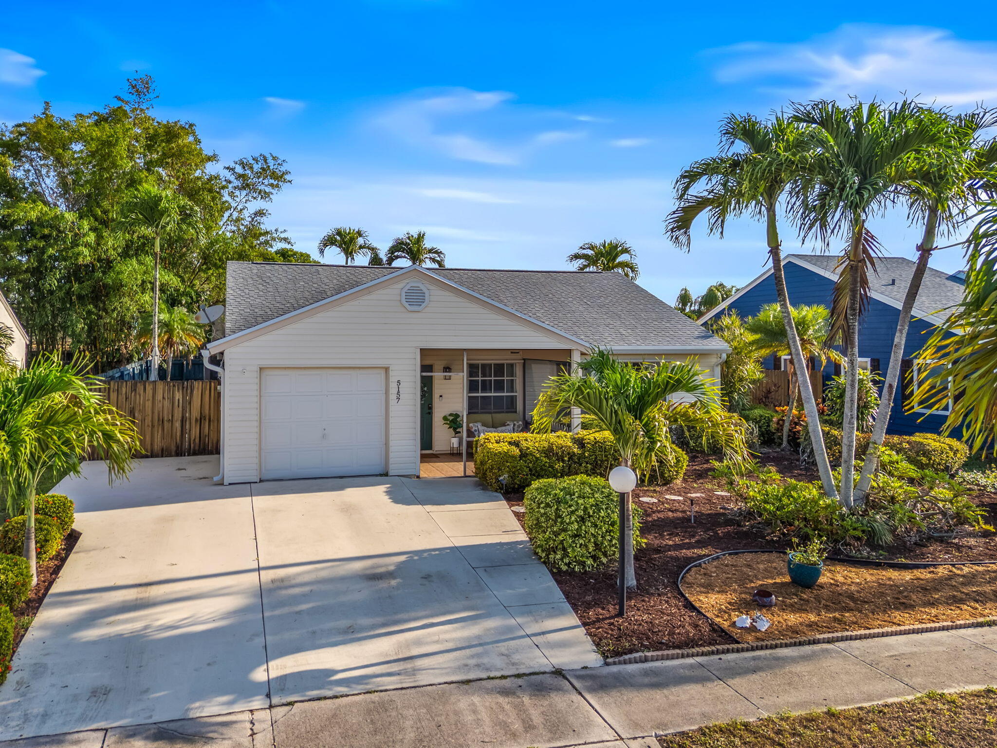 Property for Sale at 5157 Canal Circle S Cir, Lake Worth, Palm Beach County, Florida - Bedrooms: 3 
Bathrooms: 2  - $444,500