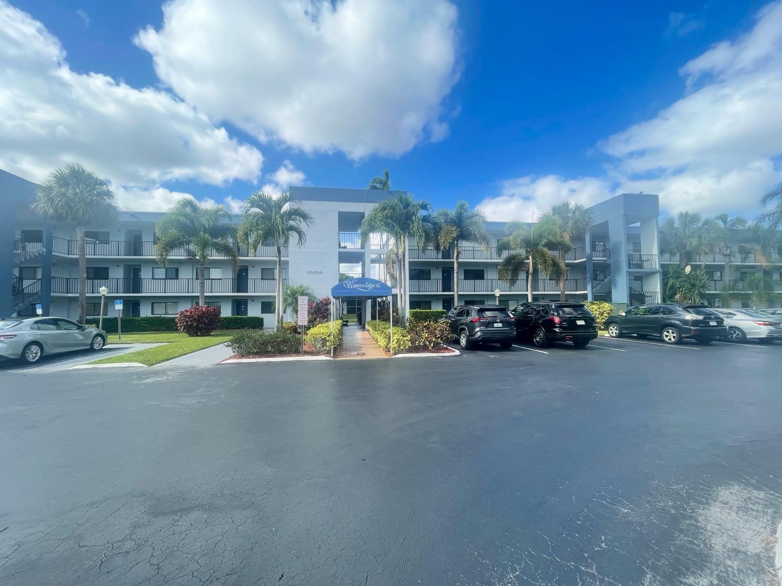 Property for Sale at 15456 Pembridge Drive 309, Delray Beach, Palm Beach County, Florida - Bedrooms: 2 
Bathrooms: 2  - $280,000