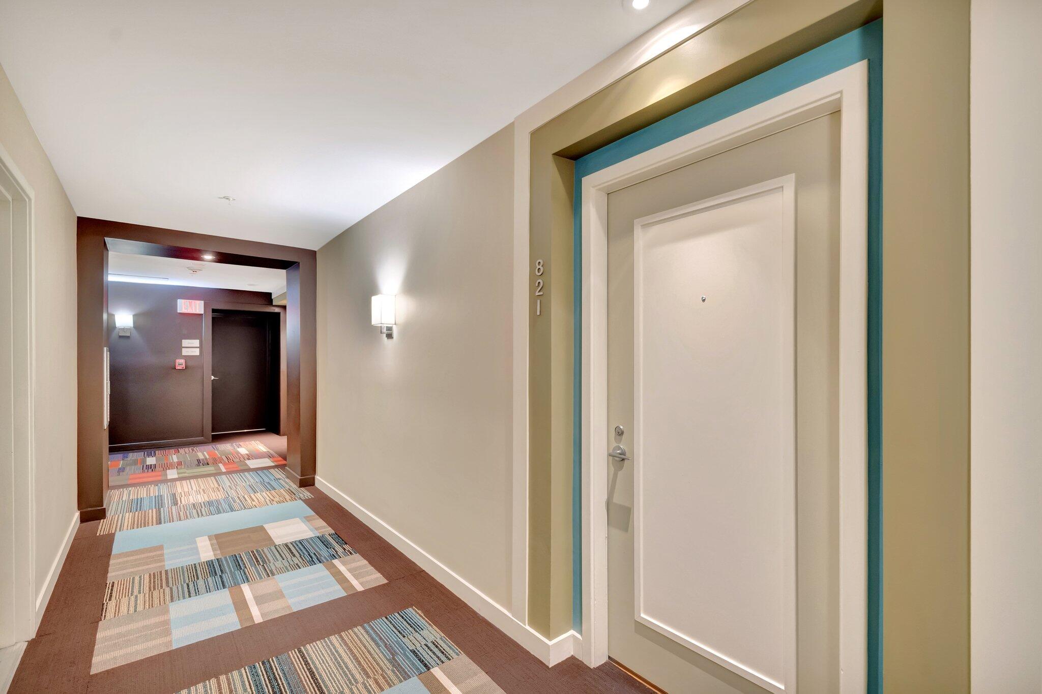Property for Sale at 550 Okeechobee Boulevard 821, West Palm Beach, Palm Beach County, Florida - Bedrooms: 1 
Bathrooms: 1  - $449,000
