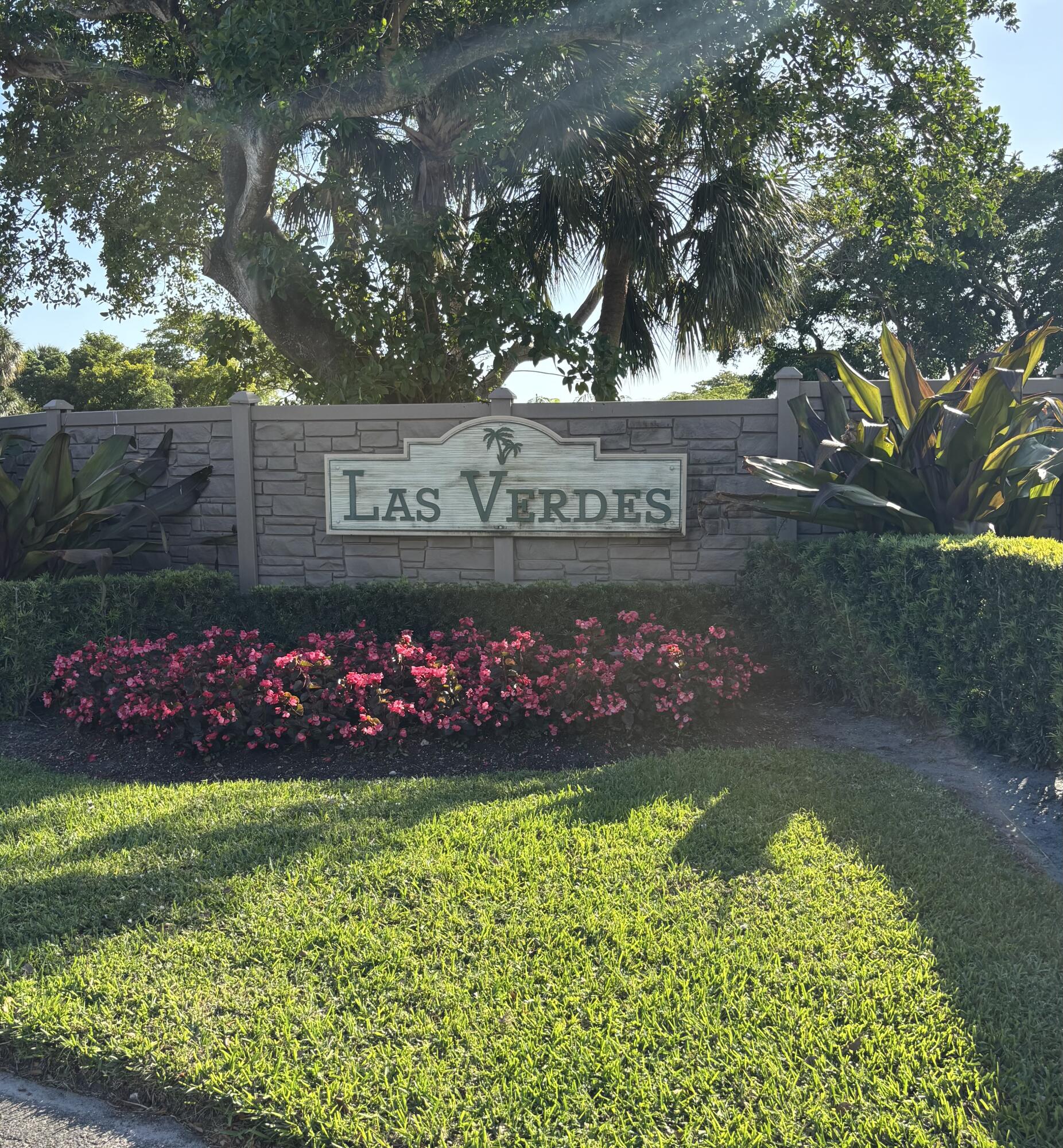 5160 Las Verdes Circle 201, Delray Beach, Palm Beach County, Florida - 2 Bedrooms  
2 Bathrooms - 
