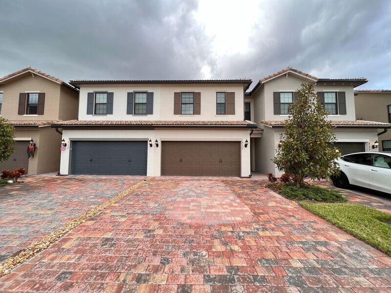 8177 Cadre Noir Road, Lake Worth, Palm Beach County, Florida - 3 Bedrooms  
2.5 Bathrooms - 