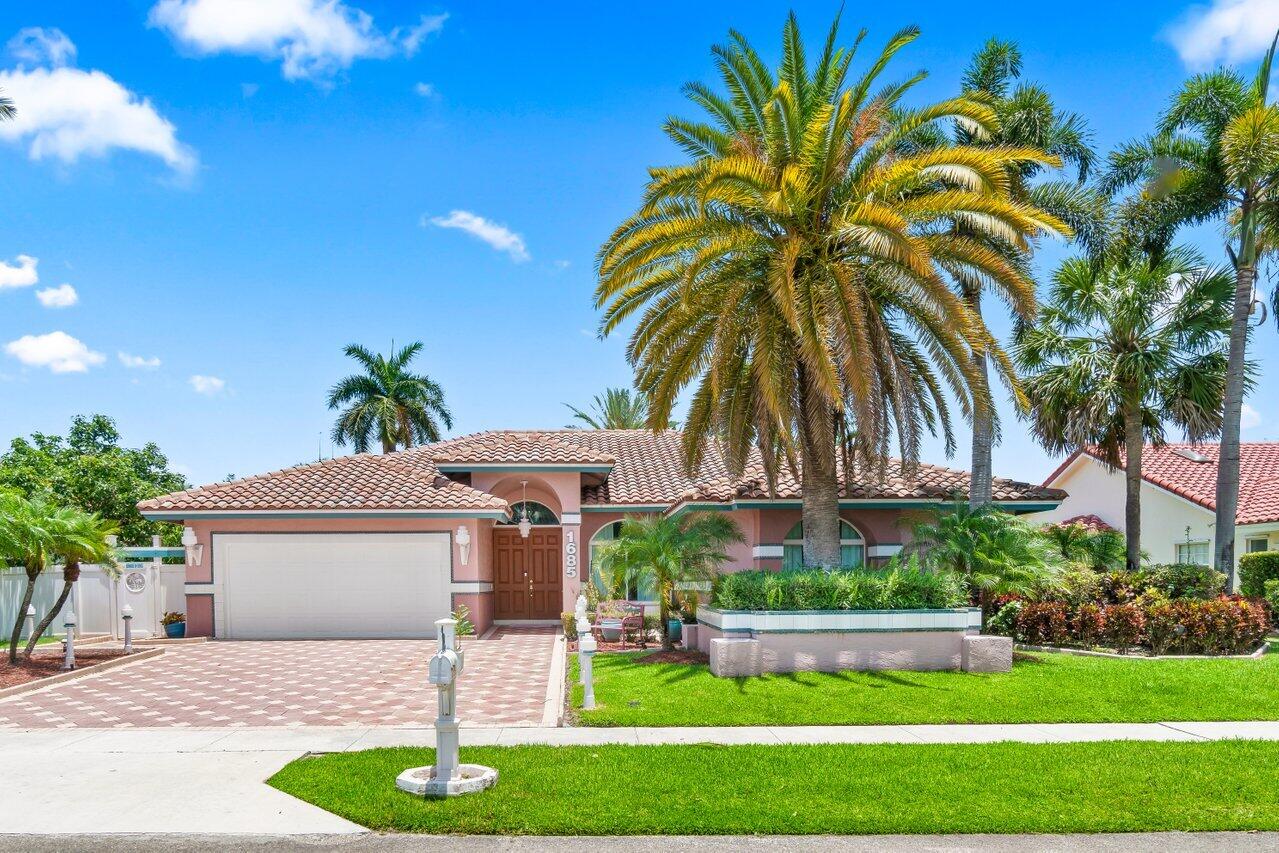 Property for Sale at 1685 Sw 17th Street, Boca Raton, Palm Beach County, Florida - Bedrooms: 3 
Bathrooms: 2.5  - $1,150,000