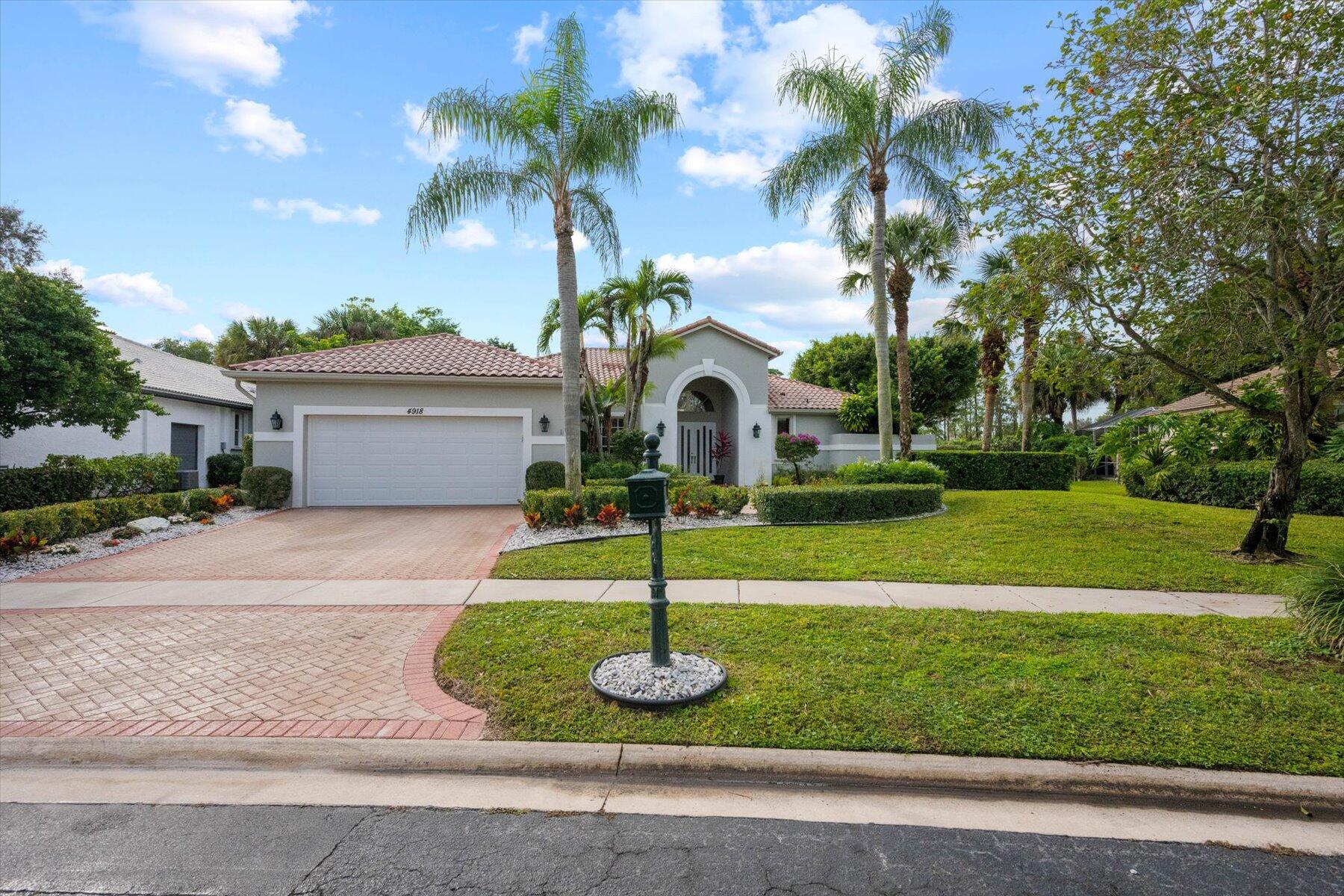Property for Sale at 4918 Exeter Estate Lane, Lake Worth, Palm Beach County, Florida - Bedrooms: 3 
Bathrooms: 3  - $995,000