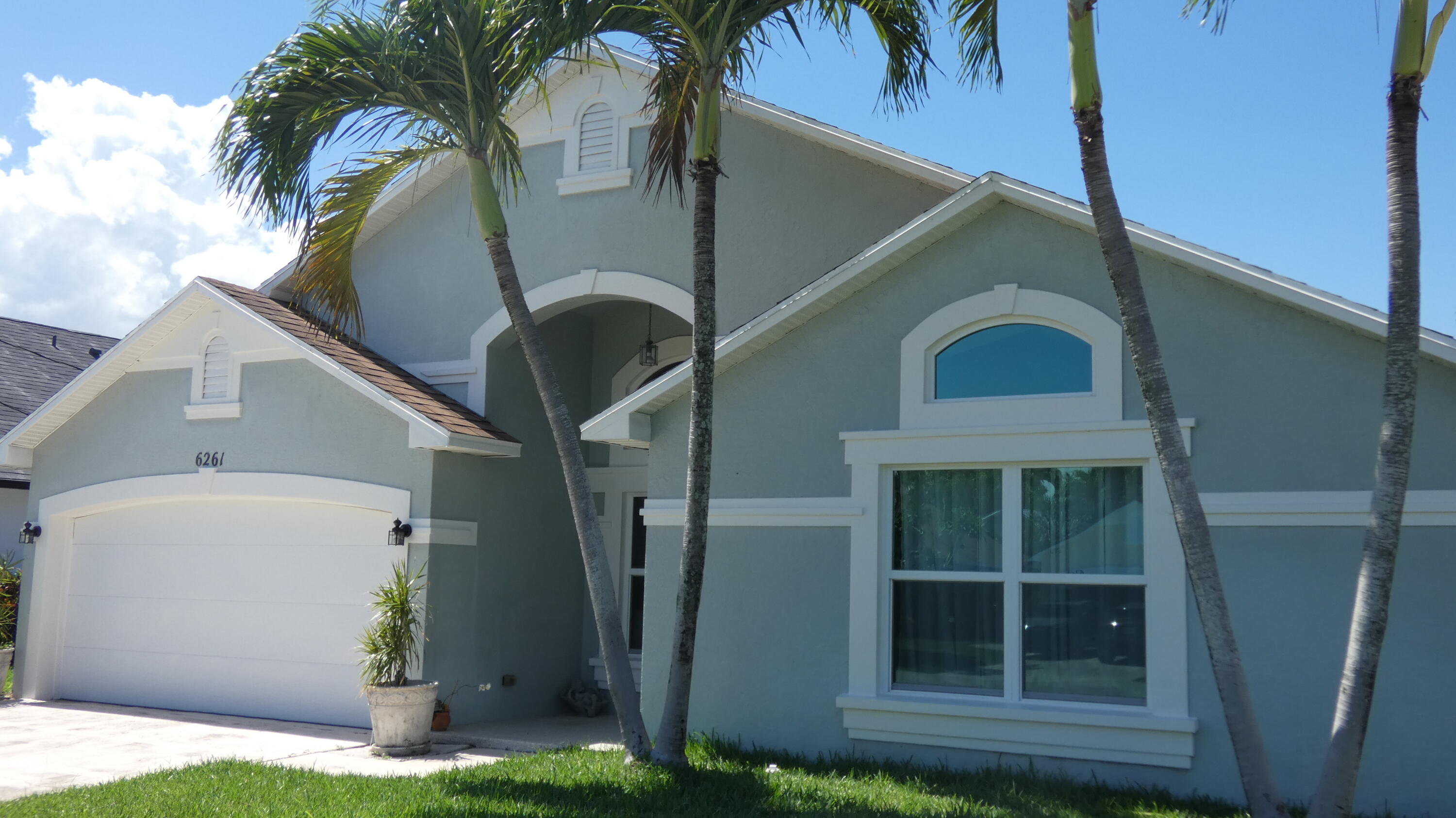 Photo 1 of 6261 Pompano Street, Jupiter, Florida, $689,900, Web #: 10996617