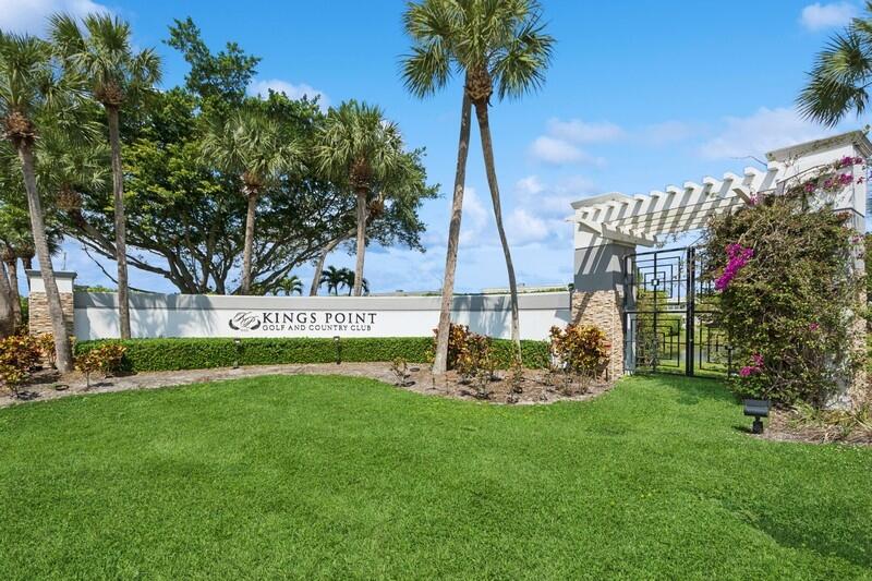 450 Piedmont J, Delray Beach, Palm Beach County, Florida - 2 Bedrooms  
2 Bathrooms - 