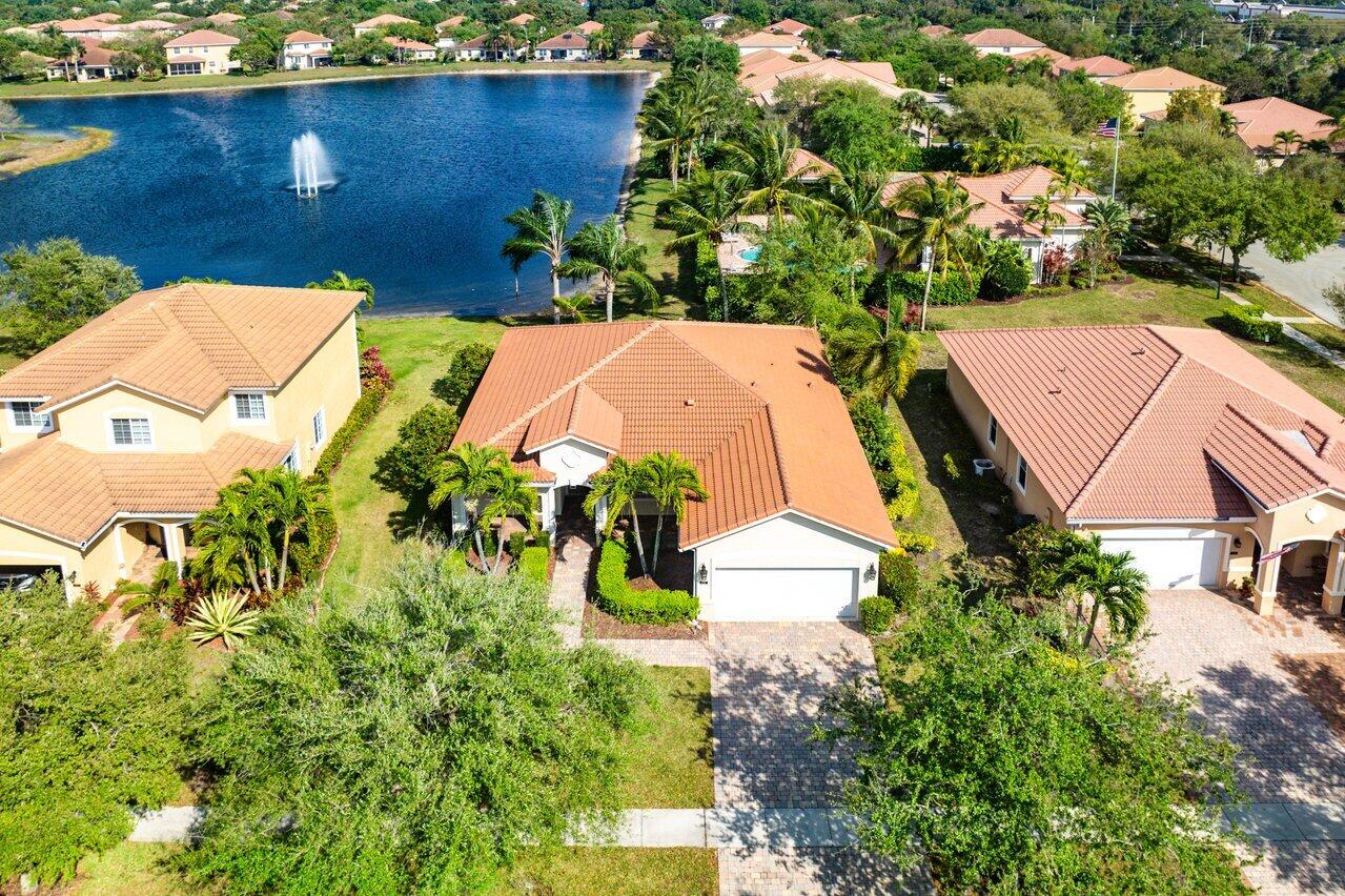 6867 Osage Circle, Greenacres, Palm Beach County, Florida - 4 Bedrooms  
2 Bathrooms - 