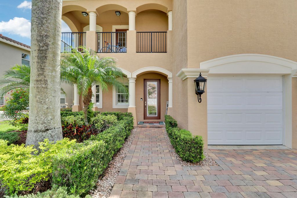 Photo of 5621 SW Longspur Lane, Palm City, FL 34990 (MLS # RX-11097965)