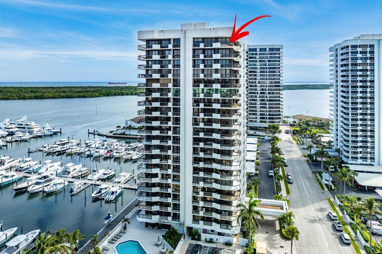 Property for Sale at 108 Lakeshore Drive 38-Ph, North Palm Beach, Miami-Dade County, Florida - Bedrooms: 3 
Bathrooms: 2.5  - $1,395,000