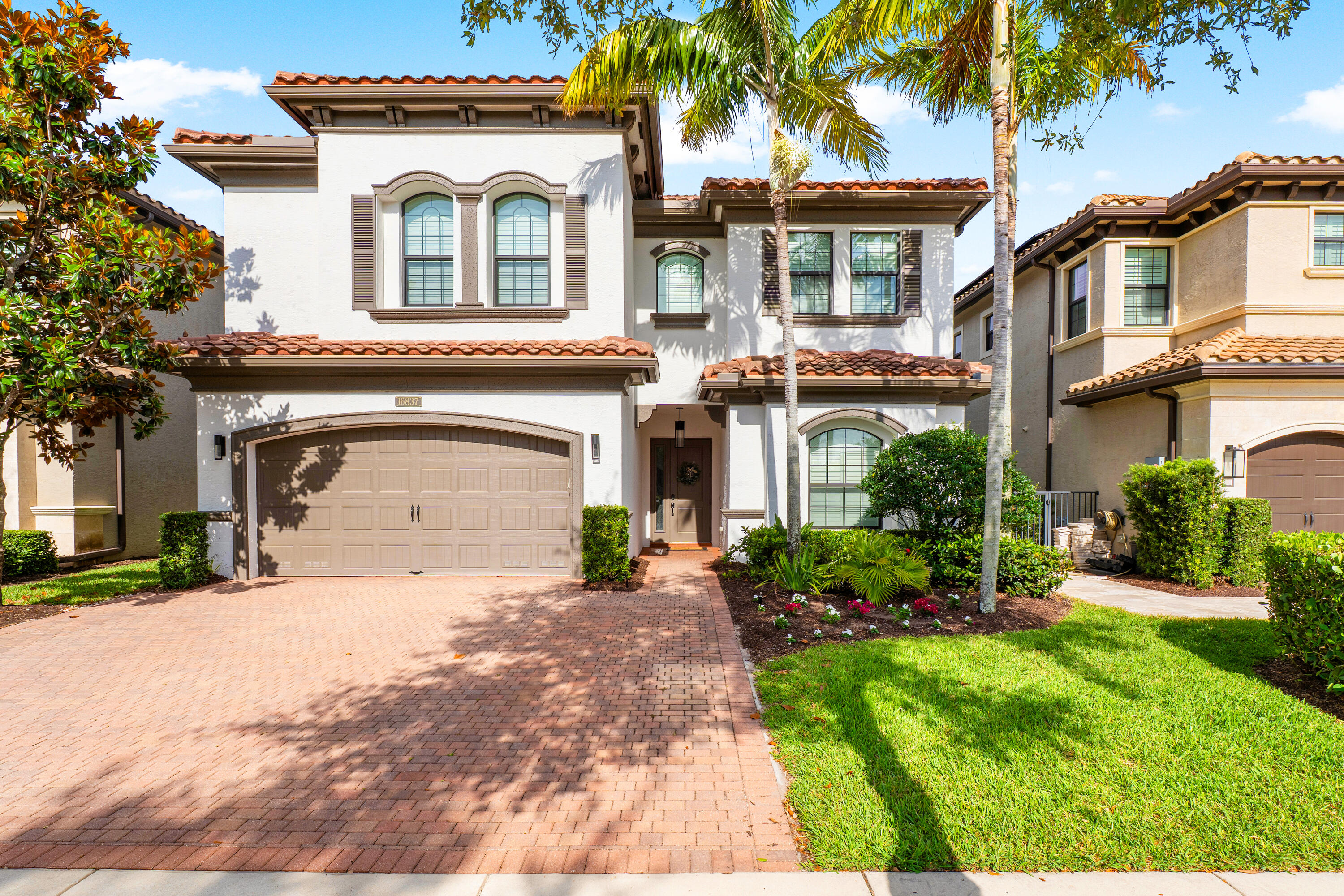 16837 Bridge Crossing Circle, Delray Beach, Palm Beach County, Florida - 4 Bedrooms  
4 Bathrooms - 