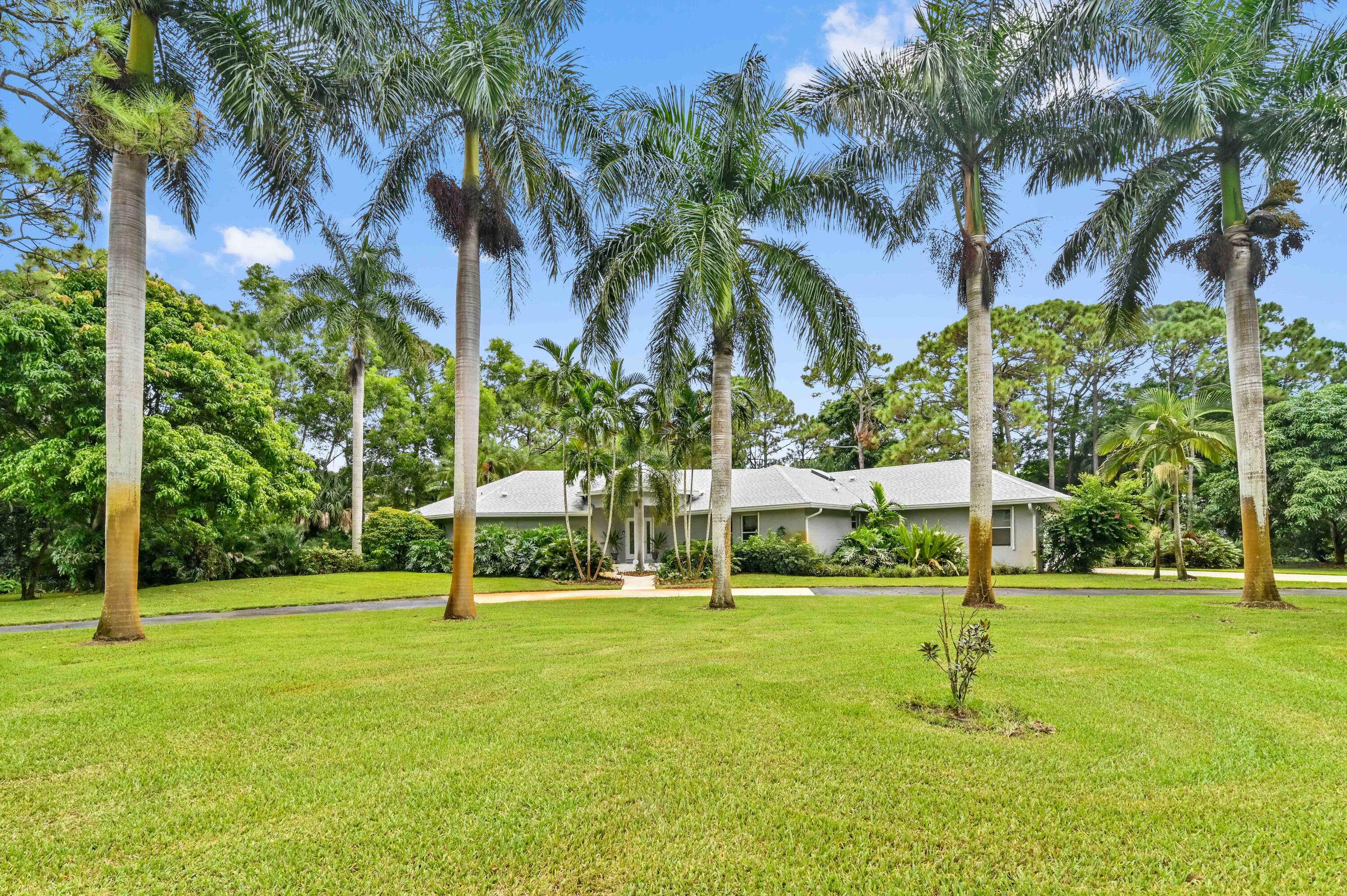 Property for Sale at 7496 154th Court, Palm Beach Gardens, Palm Beach County, Florida - Bedrooms: 3 
Bathrooms: 2.5  - $799,000