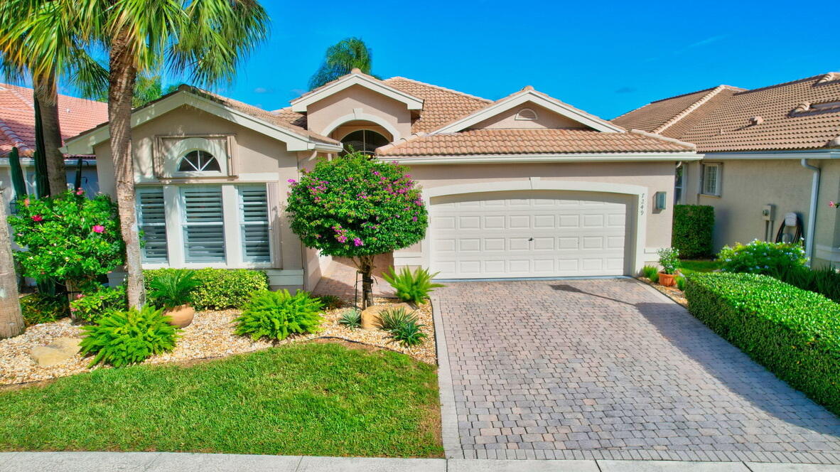 7249 Morocca Lake Drive, Delray Beach, Palm Beach County, Florida - 3 Bedrooms  
2 Bathrooms - 