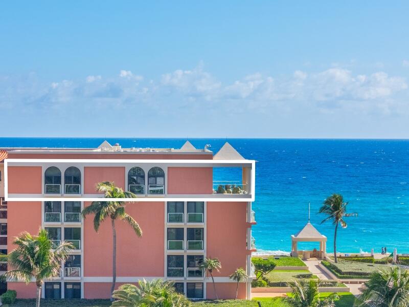 Property for Sale at 2 N Breakers Row N Ph4, Palm Beach, Palm Beach County, Florida - Bedrooms: 3 
Bathrooms: 4.5  - $16,500,000