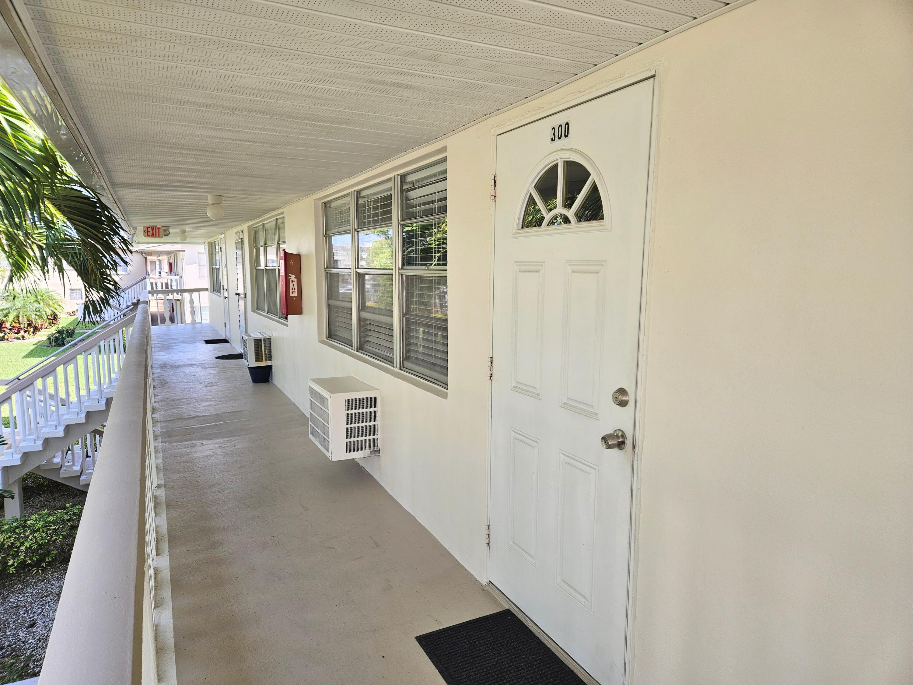Property for Sale at 300 Windsor M M, West Palm Beach, Palm Beach County, Florida - Bedrooms: 1 
Bathrooms: 1.5  - $102,000