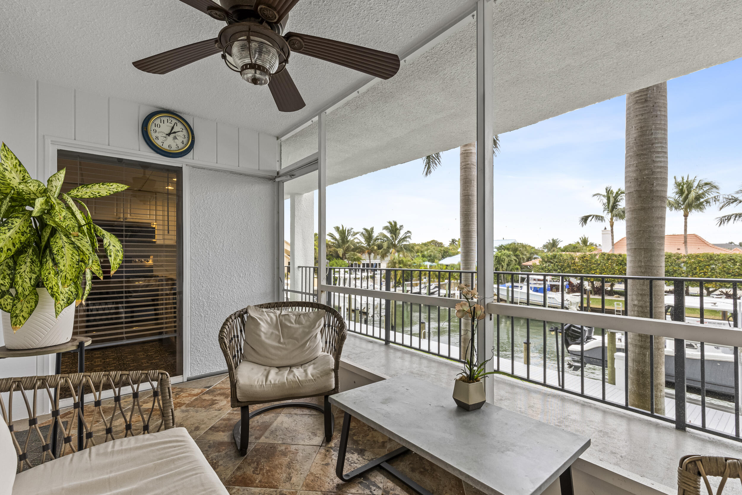 109 Paradise Harbour Boulevard 202, North Palm Beach, Miami-Dade County, Florida - 2 Bedrooms  
2 Bathrooms - 