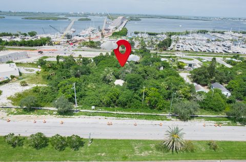 Photo of 2017 N 3rd Street, Fort Pierce, FL 34946 (MLS # RX-11124199)
