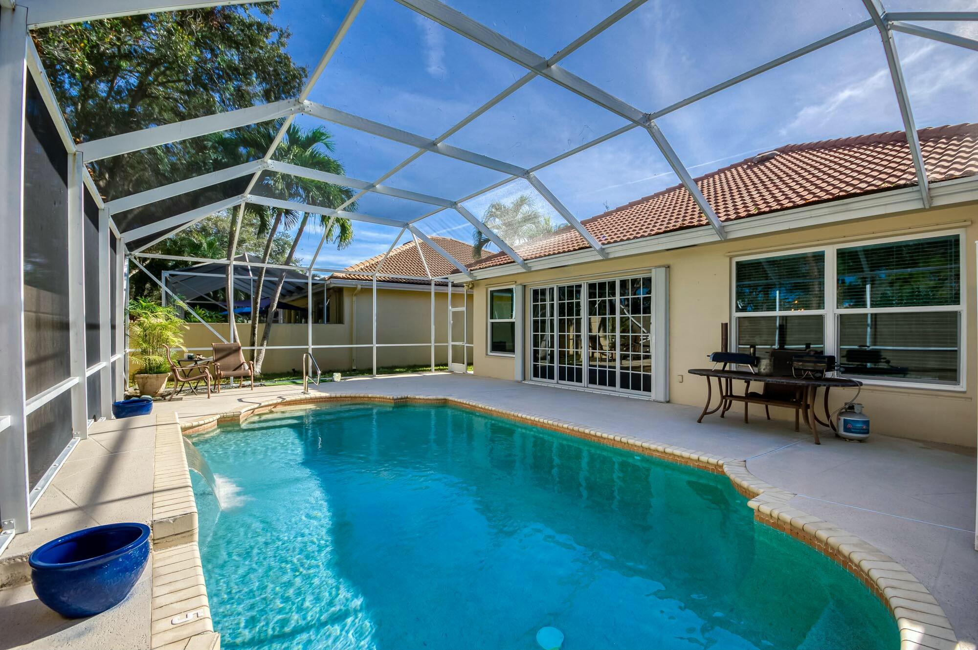 294 S Hampton Drive, Jupiter, Palm Beach County, Florida - 3 Bedrooms  
2 Bathrooms - 