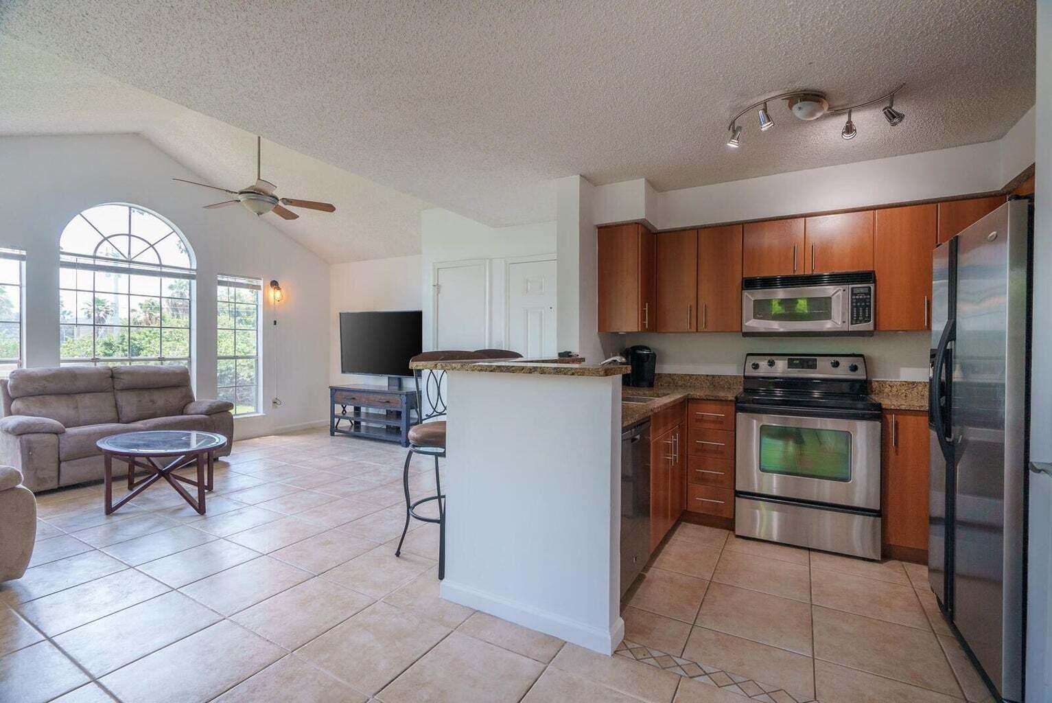 Property for Sale at 1050 Crystal Way P, Delray Beach, Palm Beach County, Florida - Bedrooms: 2 
Bathrooms: 2  - $320,000