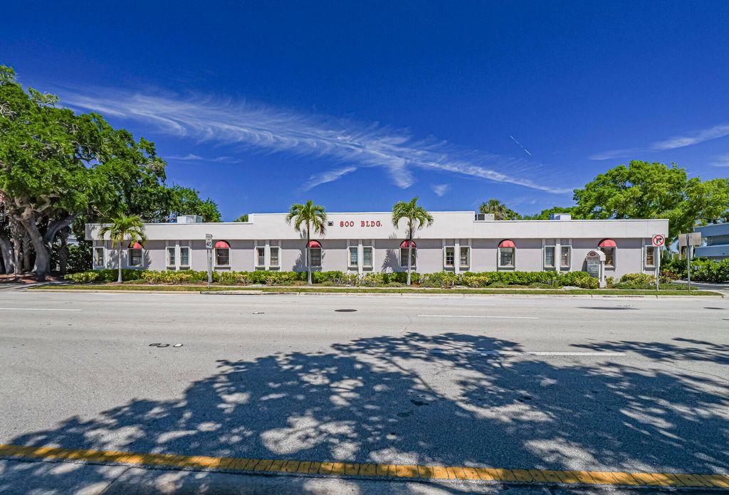 Photo of 800 20th Place #2, Vero Beach, FL 32960 (MLS # RX-11085371)