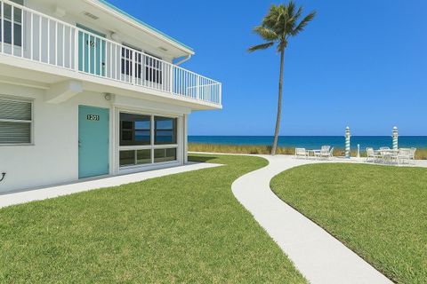 Photo of 1470 S Ocean Boulevard #901, Lauderdale By The Sea, FL 33062 (MLS # RX-11129014)