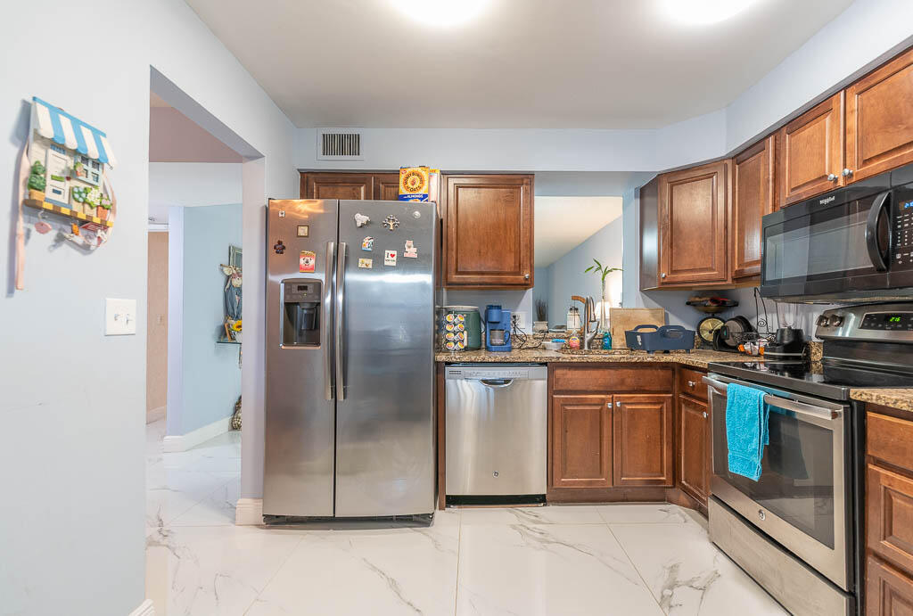 14747 Cumberland Drive 1010, Delray Beach, Palm Beach County, Florida - 2 Bedrooms  
2 Bathrooms - 