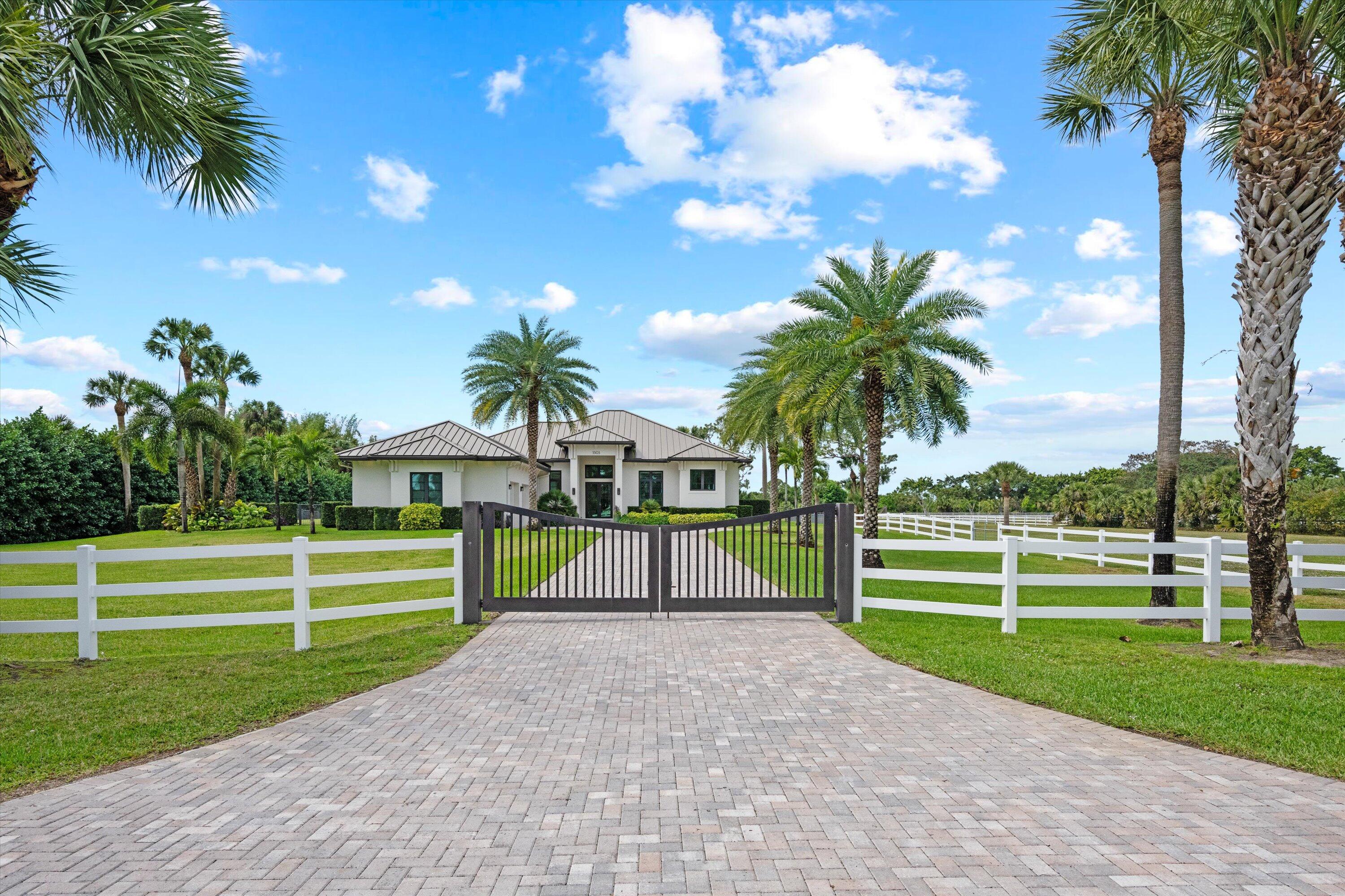 3503 Grande Road, Loxahatchee, Palm Beach County, Florida - 4 Bedrooms  
3 Bathrooms - 
