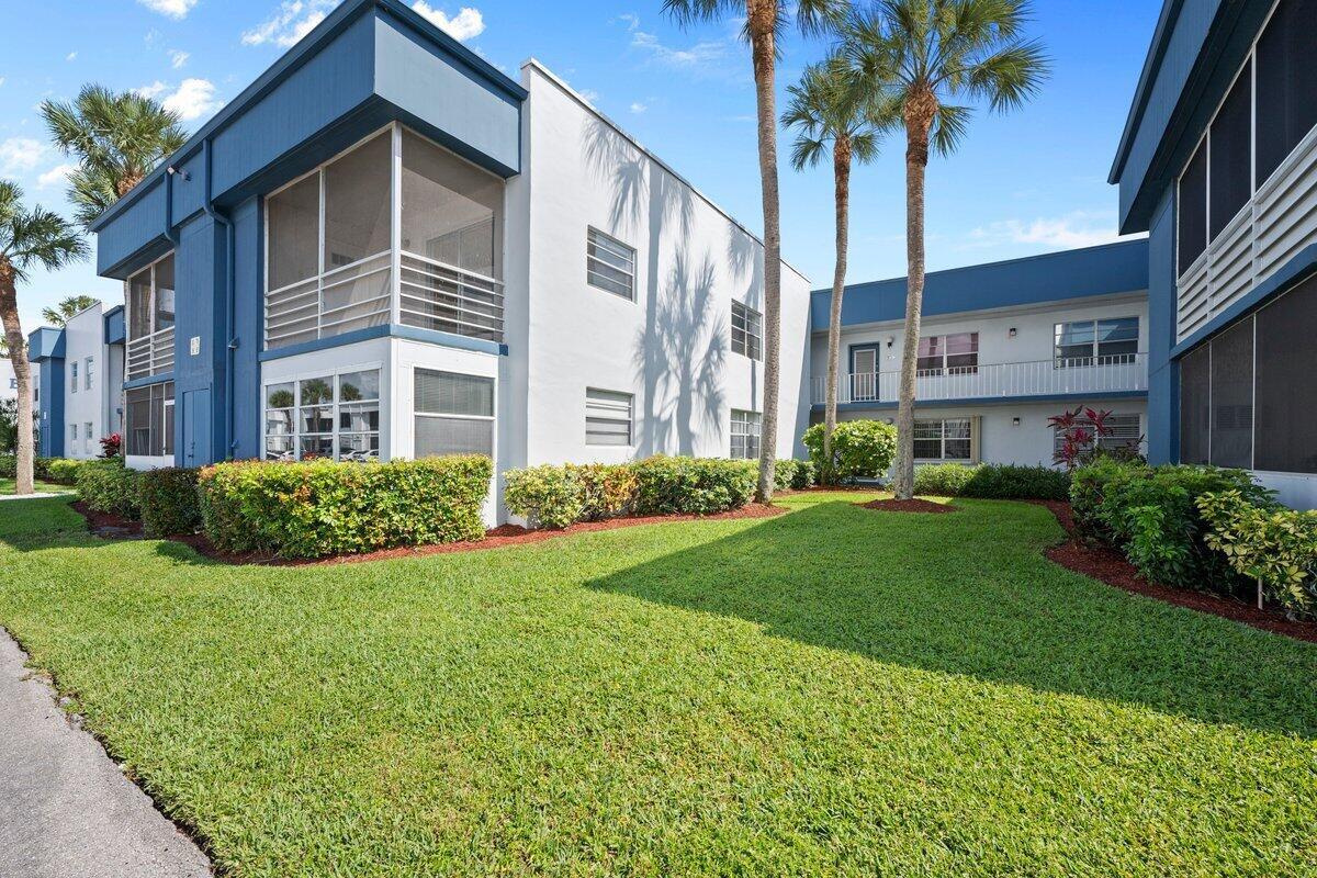 79 Normandy Lane B, Delray Beach, Palm Beach County, Florida - 1 Bedrooms  
1.5 Bathrooms - 