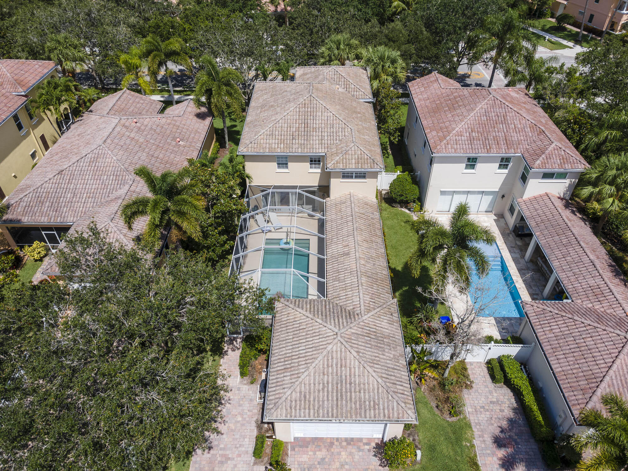 Property for Sale at 3407 Greenway Drive, Jupiter, Palm Beach County, Florida - Bedrooms: 4 
Bathrooms: 3  - $1,084,970