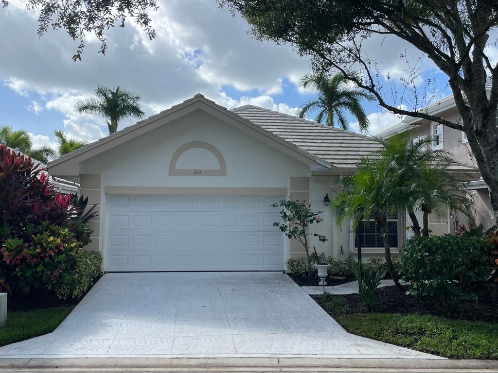 Photo of 210 Canterbury Drive W, Palm Beach Gardens, FL 33418 (MLS # RX-10887056)