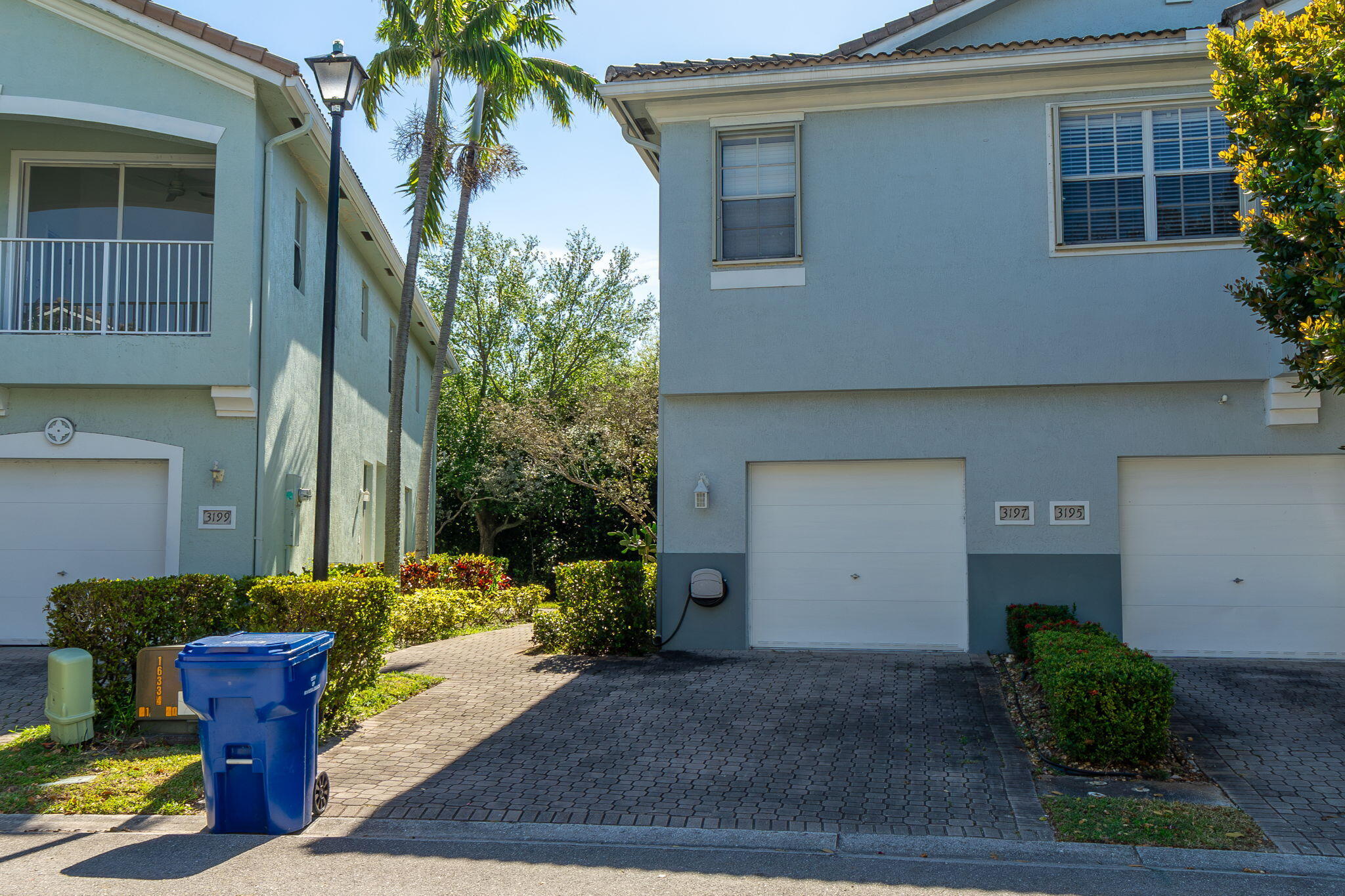 3197 Laurel Ridge Circle, Riviera Beach, Palm Beach County, Florida - 3 Bedrooms  
2.5 Bathrooms - 