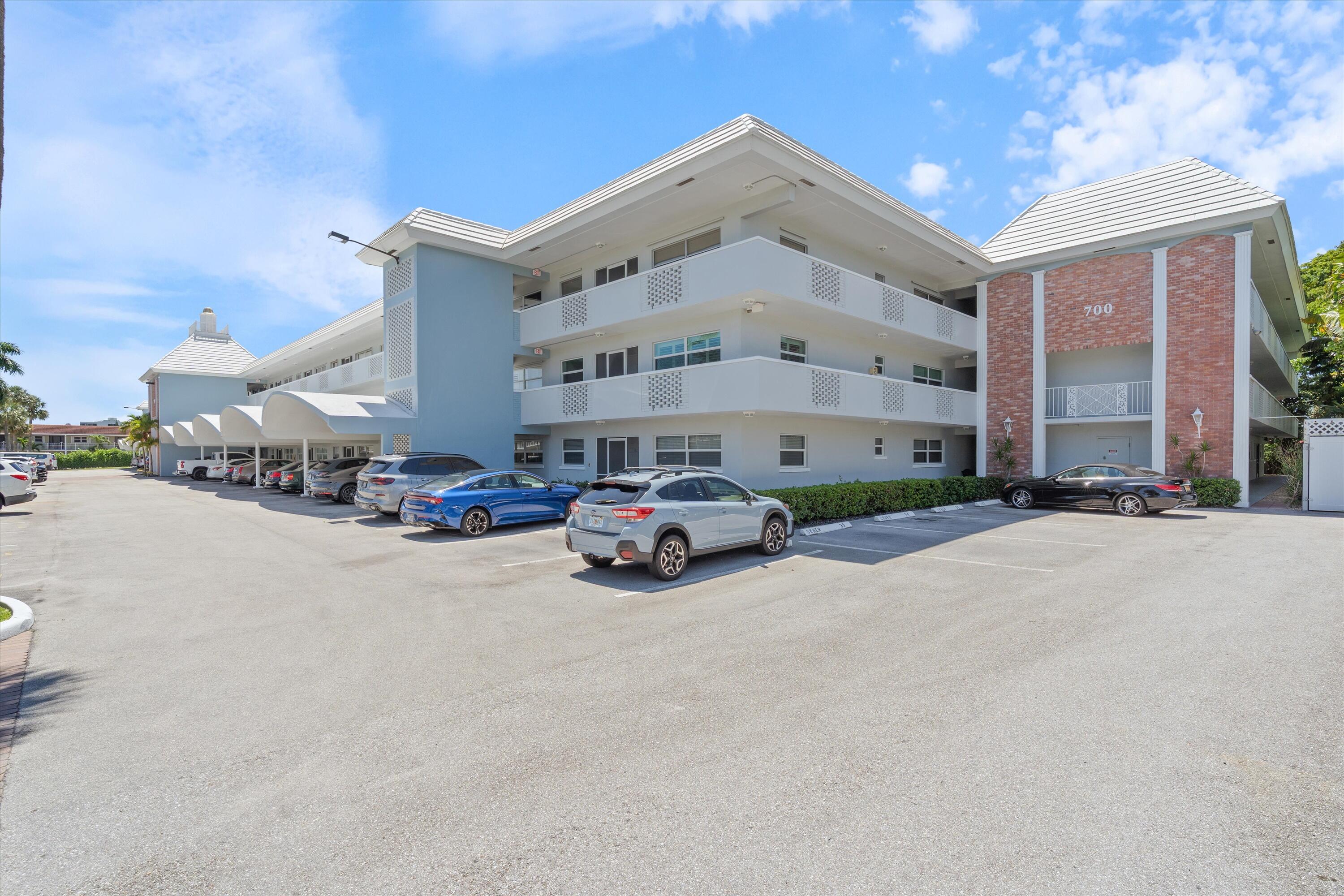 Property for Sale at 700 Ne Harbour Terrace 3320, Boca Raton, Palm Beach County, Florida - Bedrooms: 2 
Bathrooms: 2  - $525,000