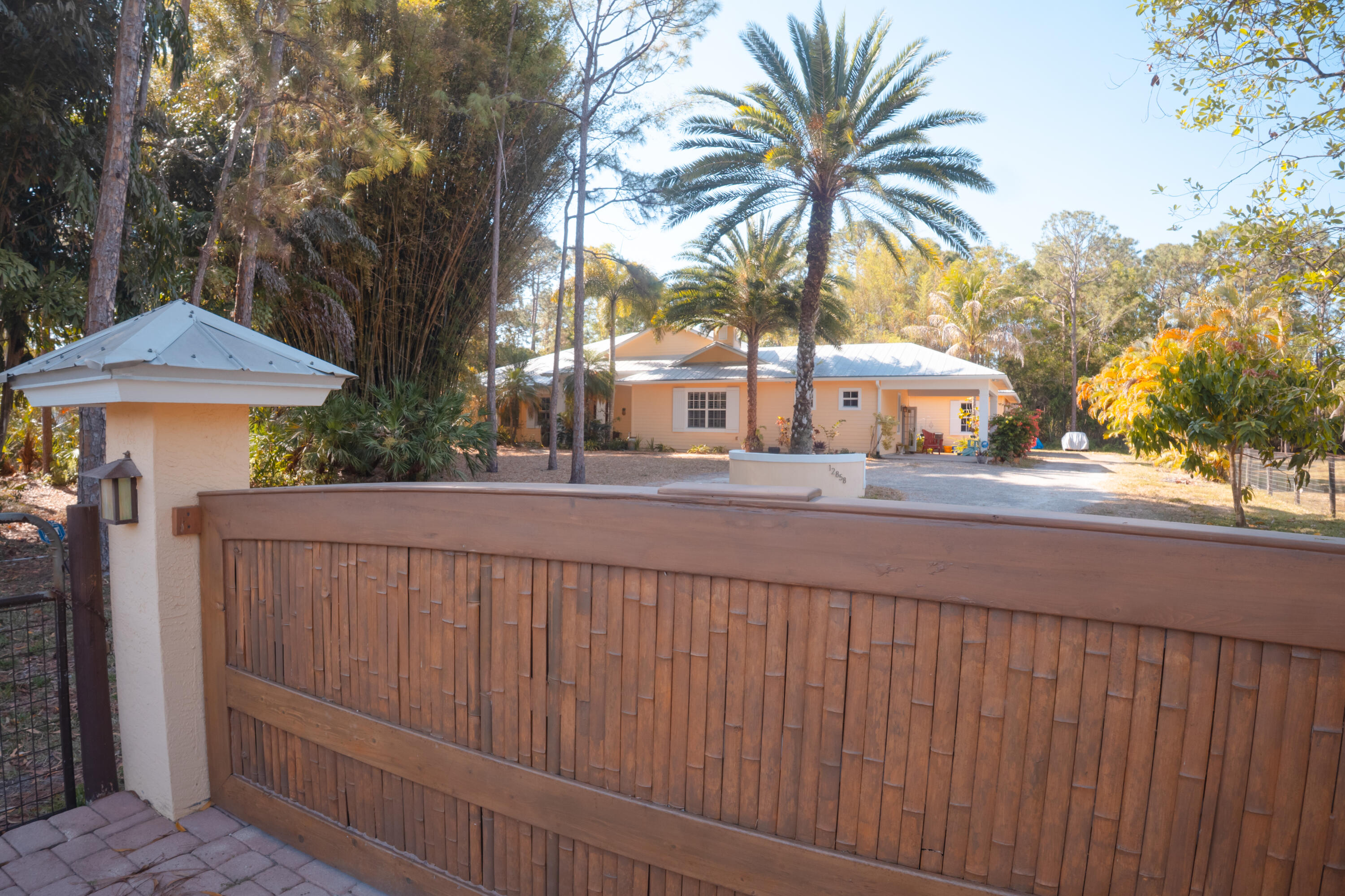 Property for Sale at 12858 153rd Court, Jupiter, Palm Beach County, Florida - Bedrooms: 4 
Bathrooms: 2.5  - $1,100,000